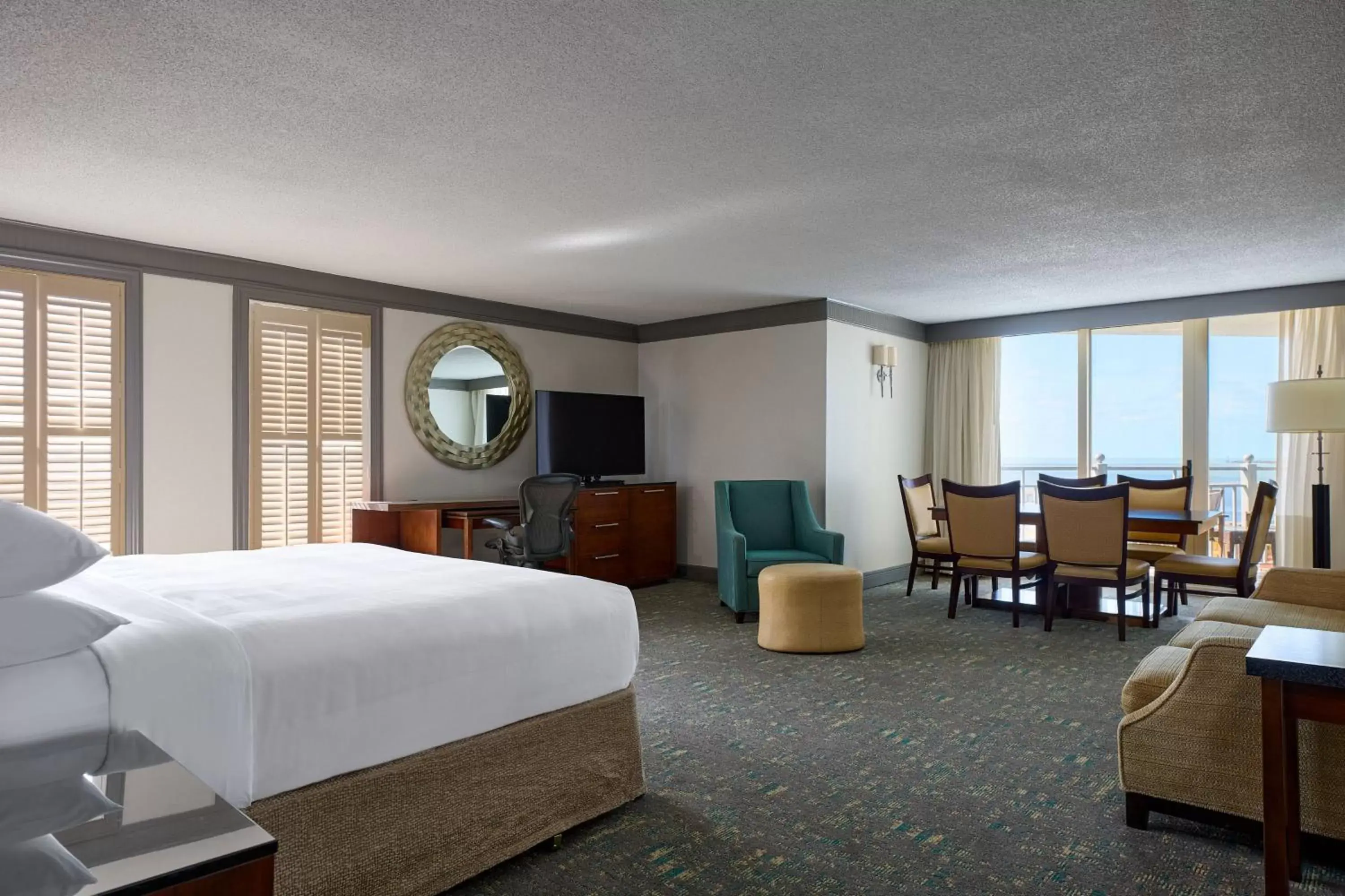 Photo of the whole room in Marriott Sanibel Harbour Resort & Spa