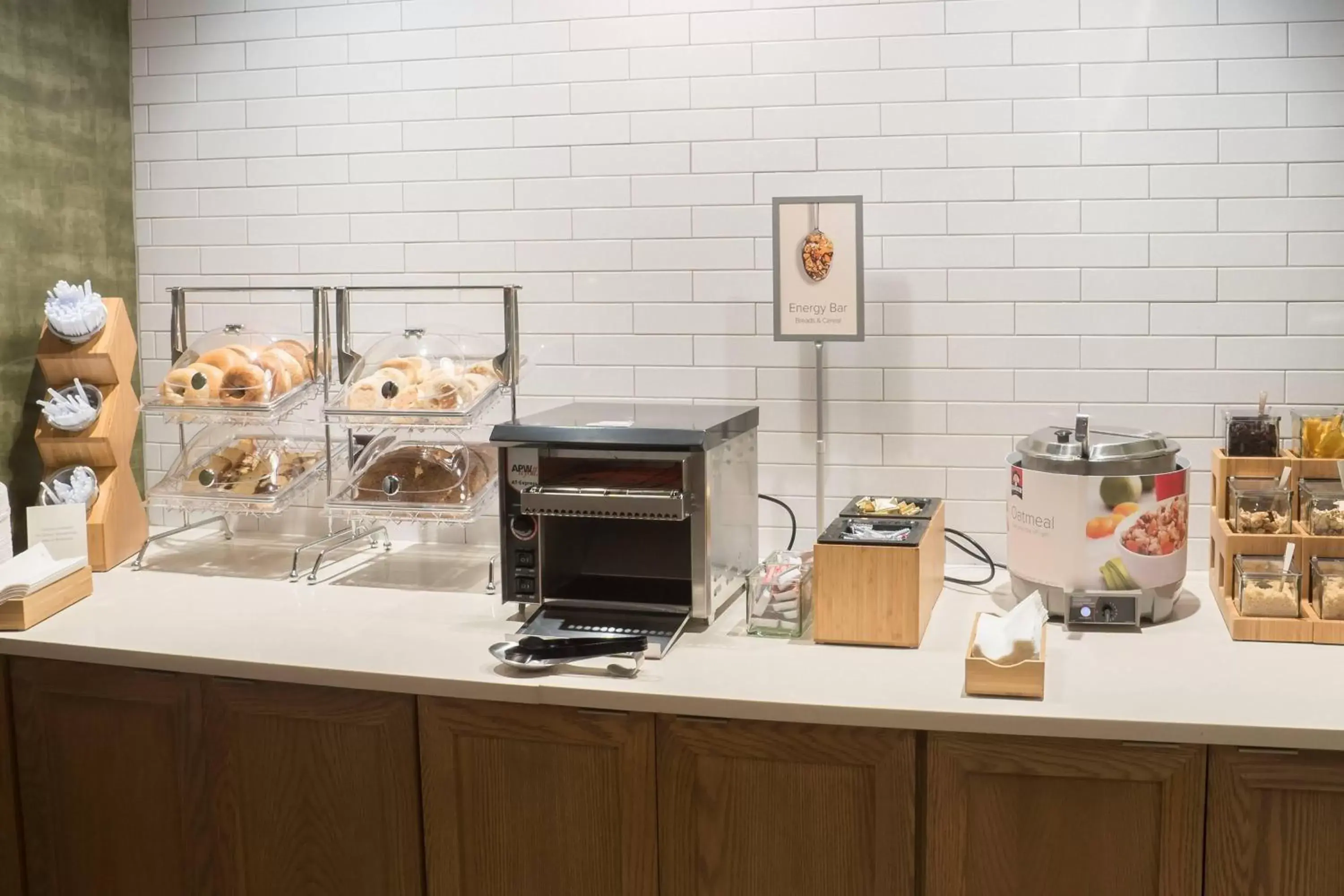 Breakfast, Kitchen/Kitchenette in Fairfield Inn & Suites by Marriott Melbourne Viera Town Center