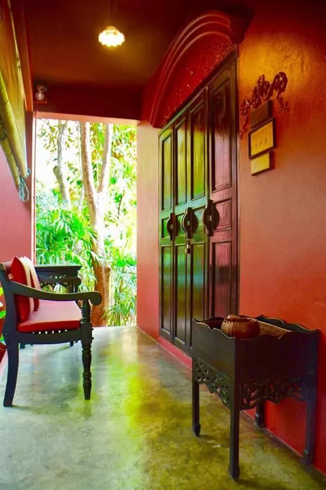 Tri Yaan Na Ros Colonial House