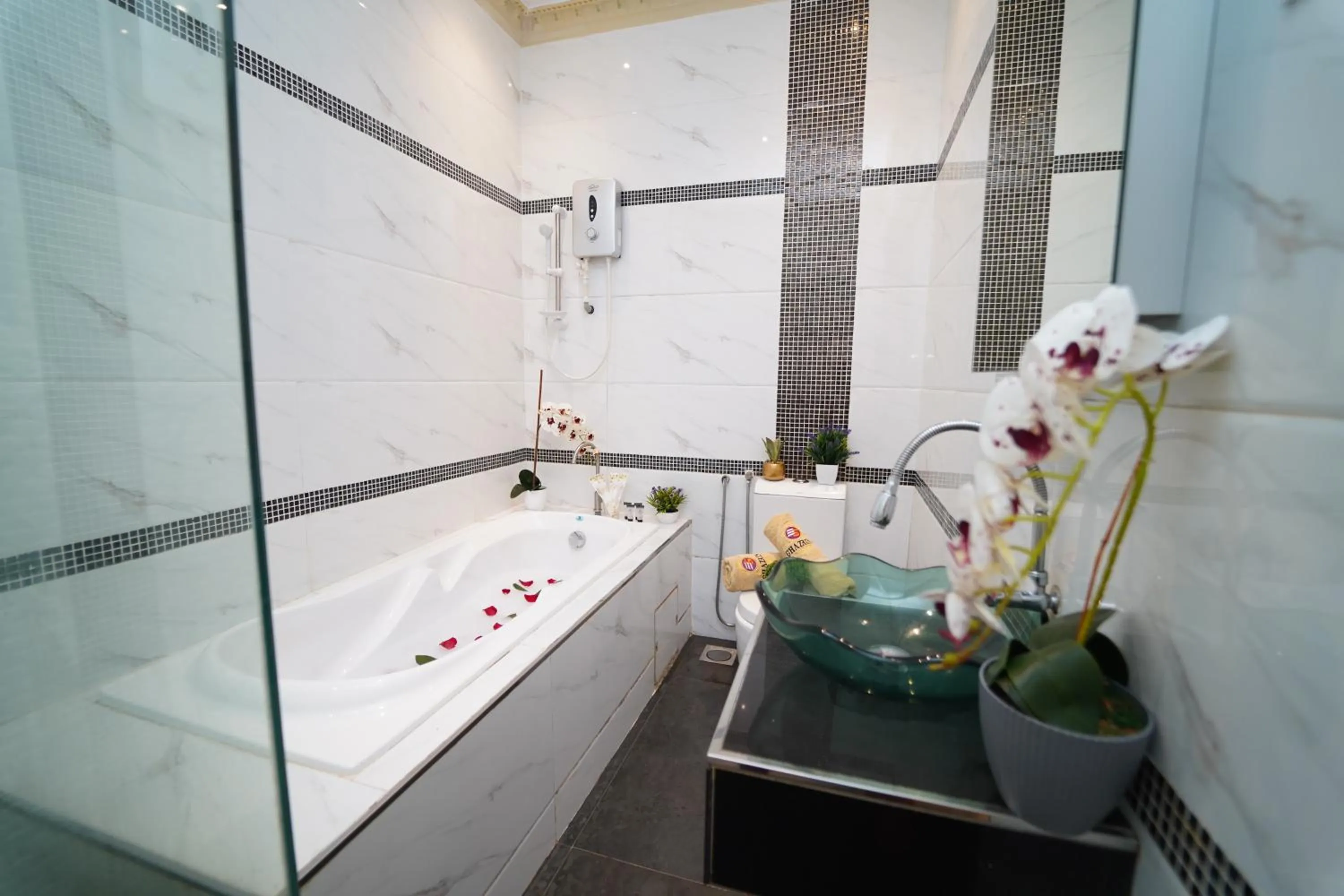 Ghazrin's Classic Hotel JB