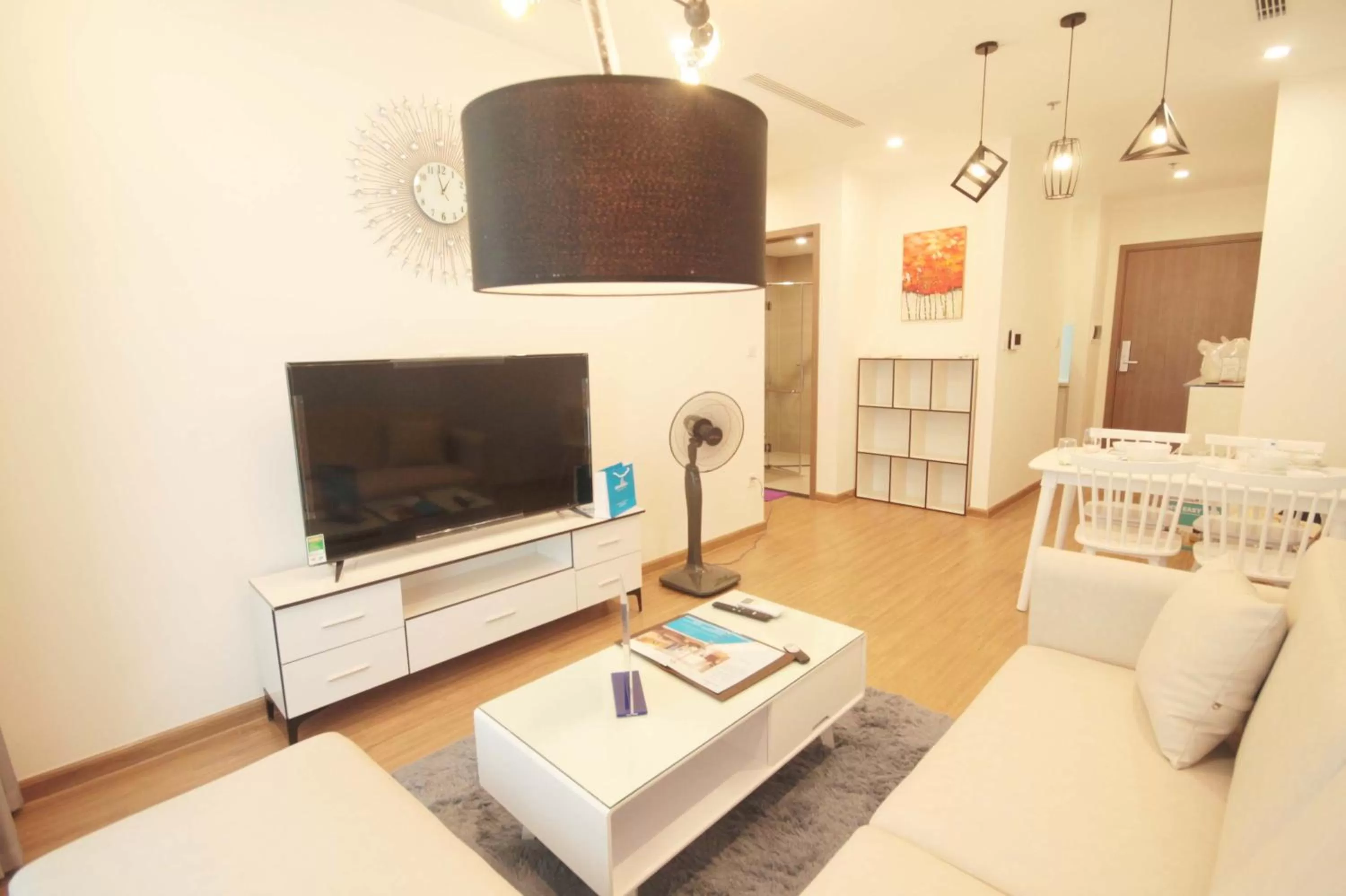 TV/Entertainment Center in Vinhomes Skylake Apartment - by Bayhomes