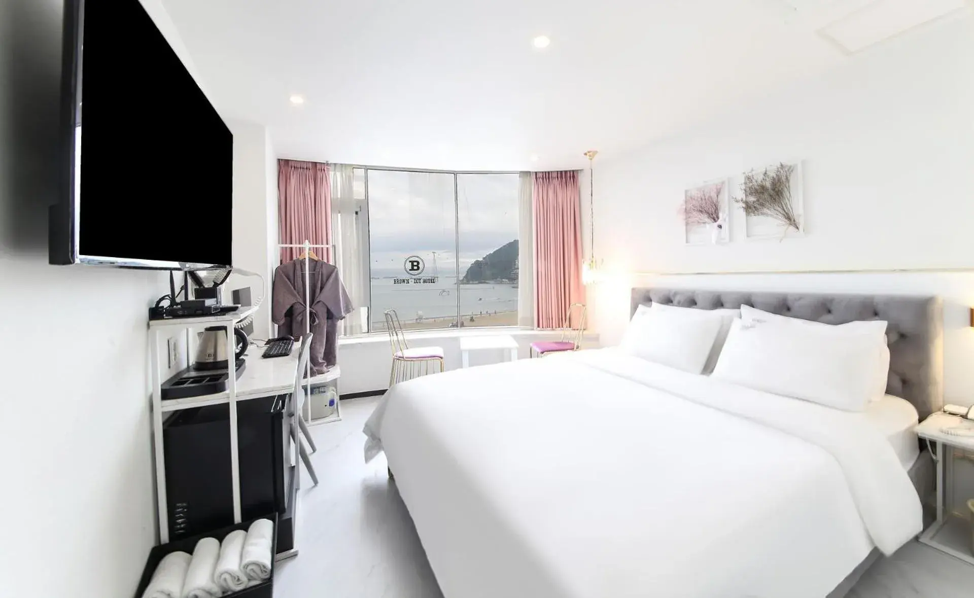 Bed in Brown-Dot Hotel Songdo Bed in Brown-Dot Hotel Songdo