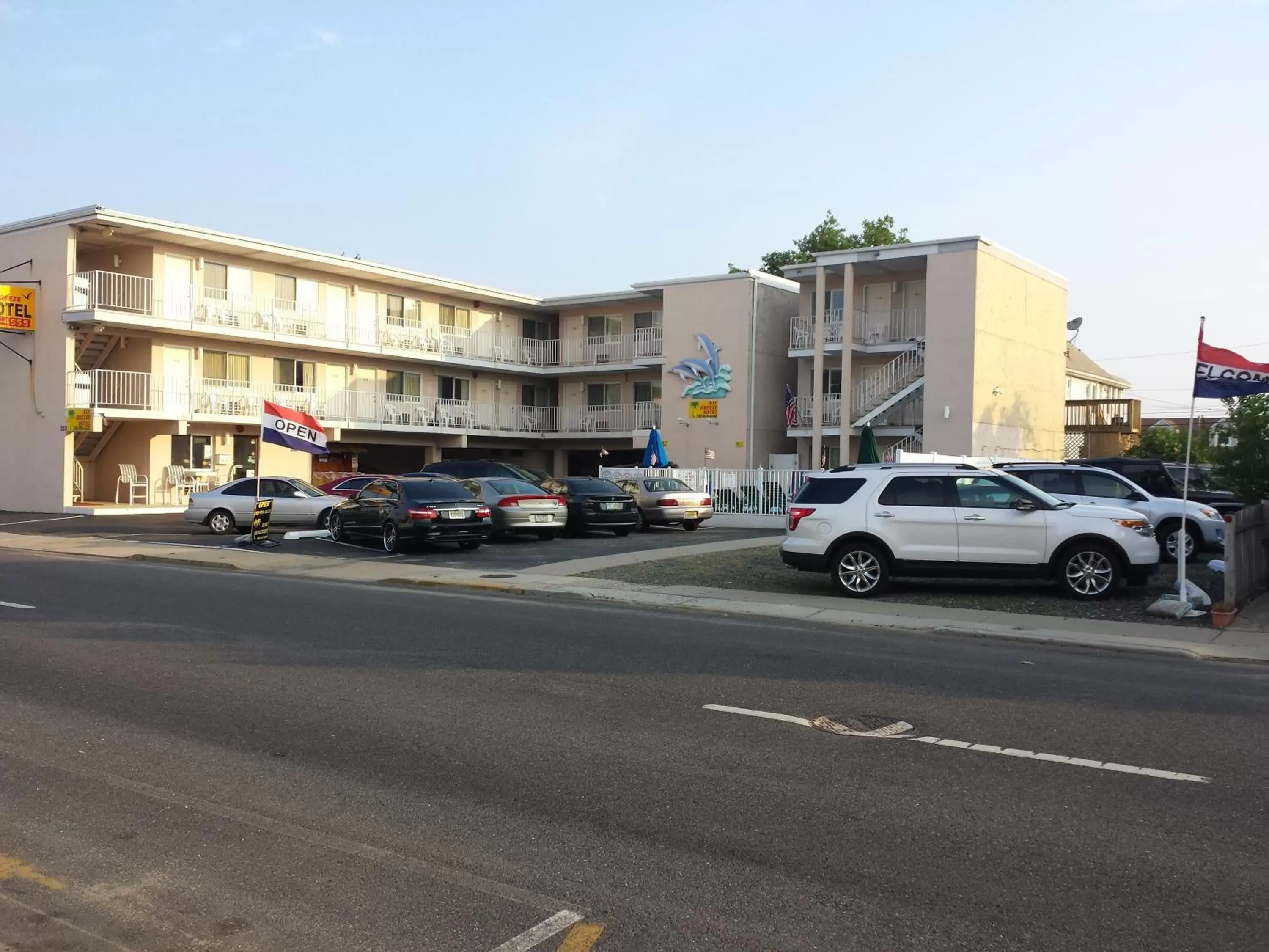 Facade/entrance, Property Building in Bay Breeze Motel