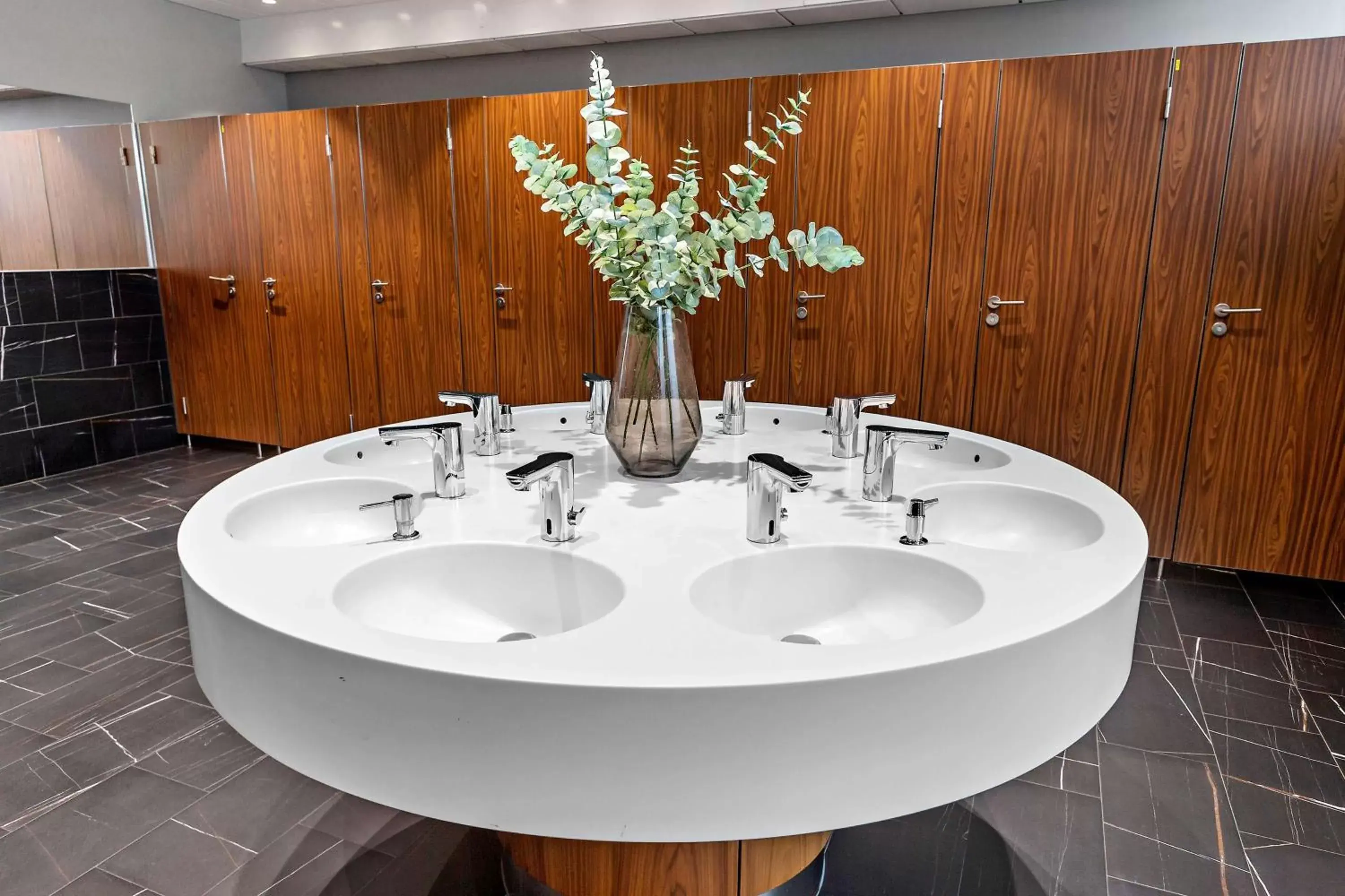 Property building in Best Western Plus Savoy Lulea Property building in Best Western Plus Savoy Lulea