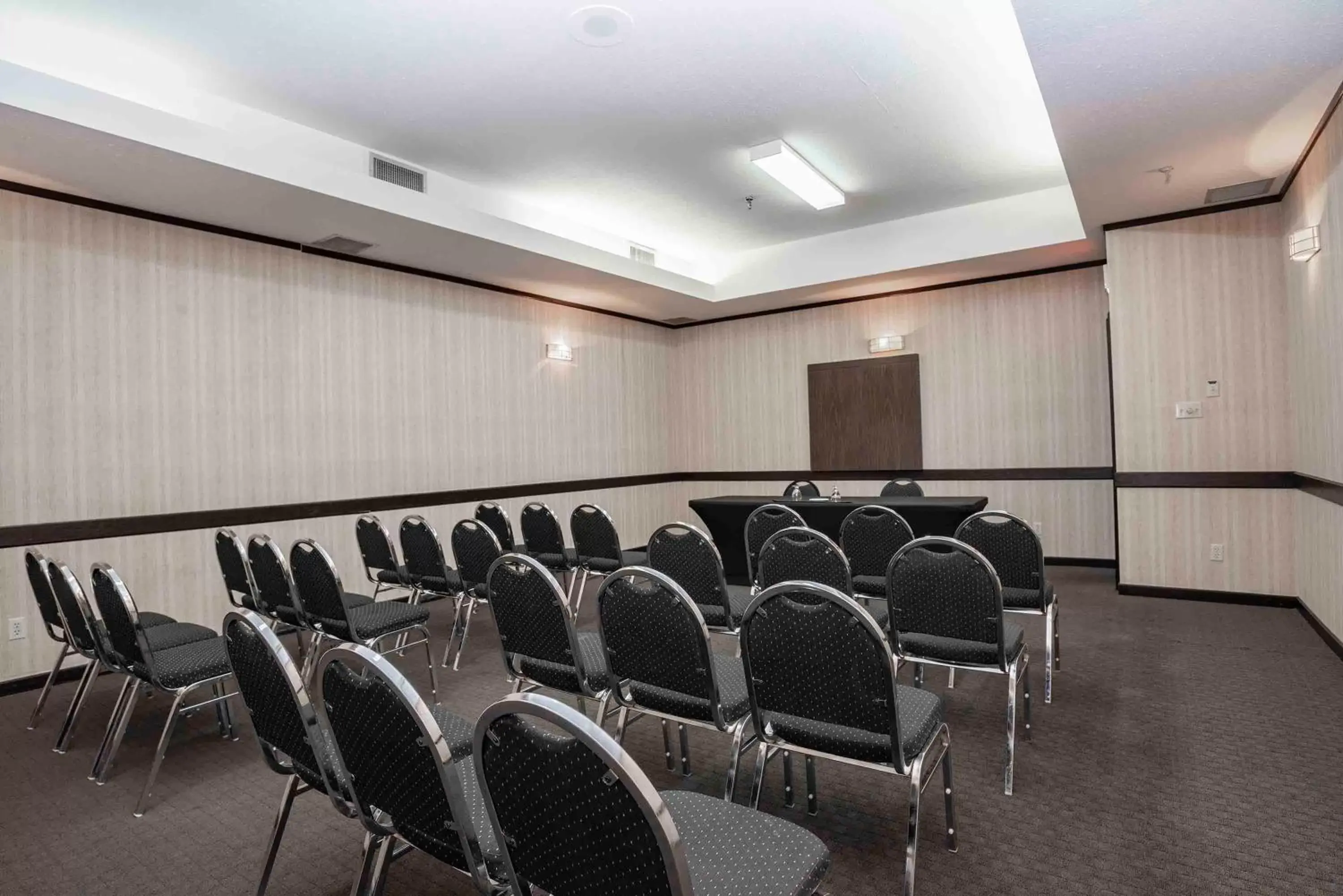 Meeting/conference room in Sandman Hotel Penticton