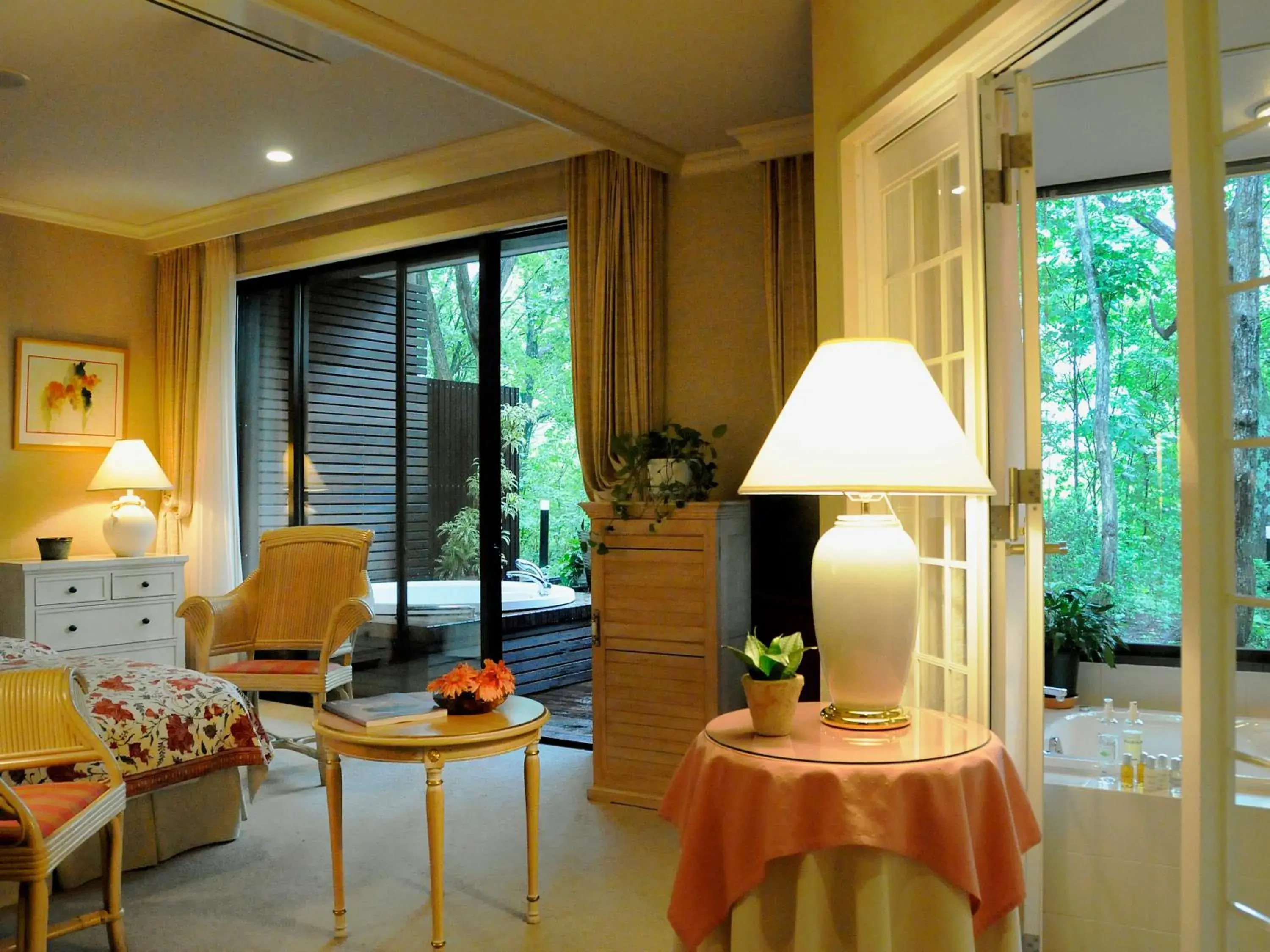 Photo of the whole room, Seating Area in Hakuba Resort Hotel La Neige Higashikan