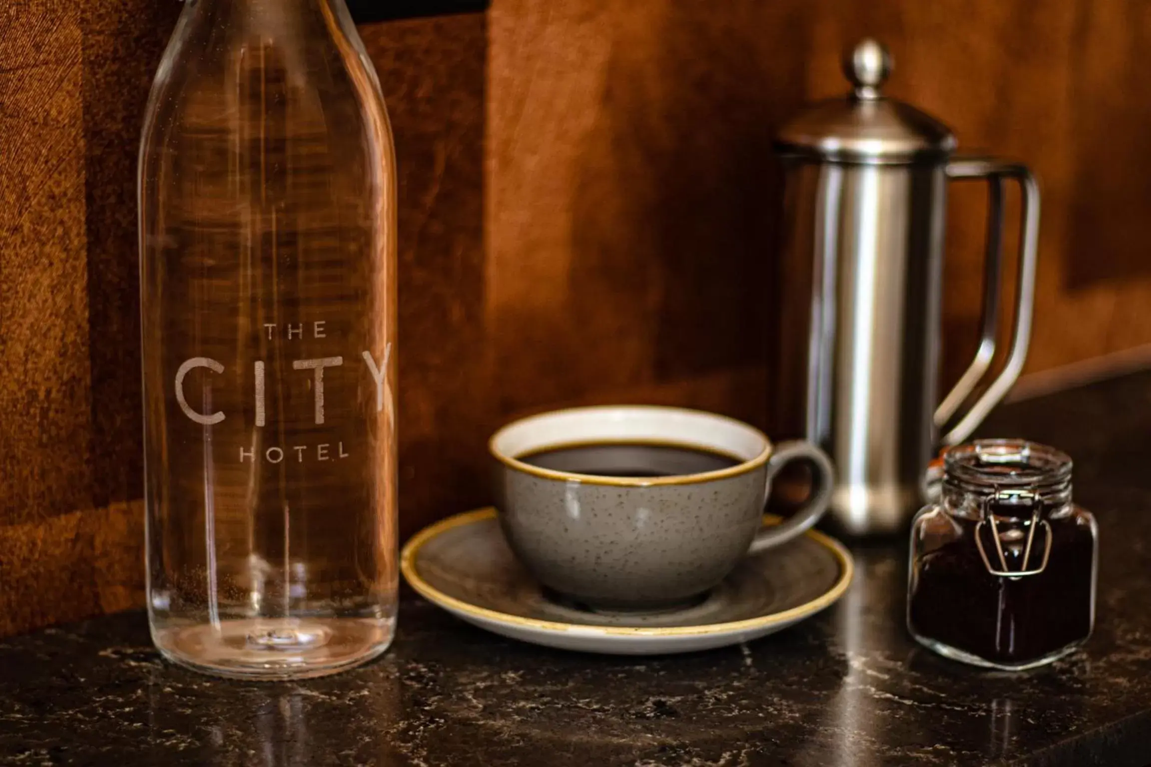 Coffee/tea facilities in The City Hotel