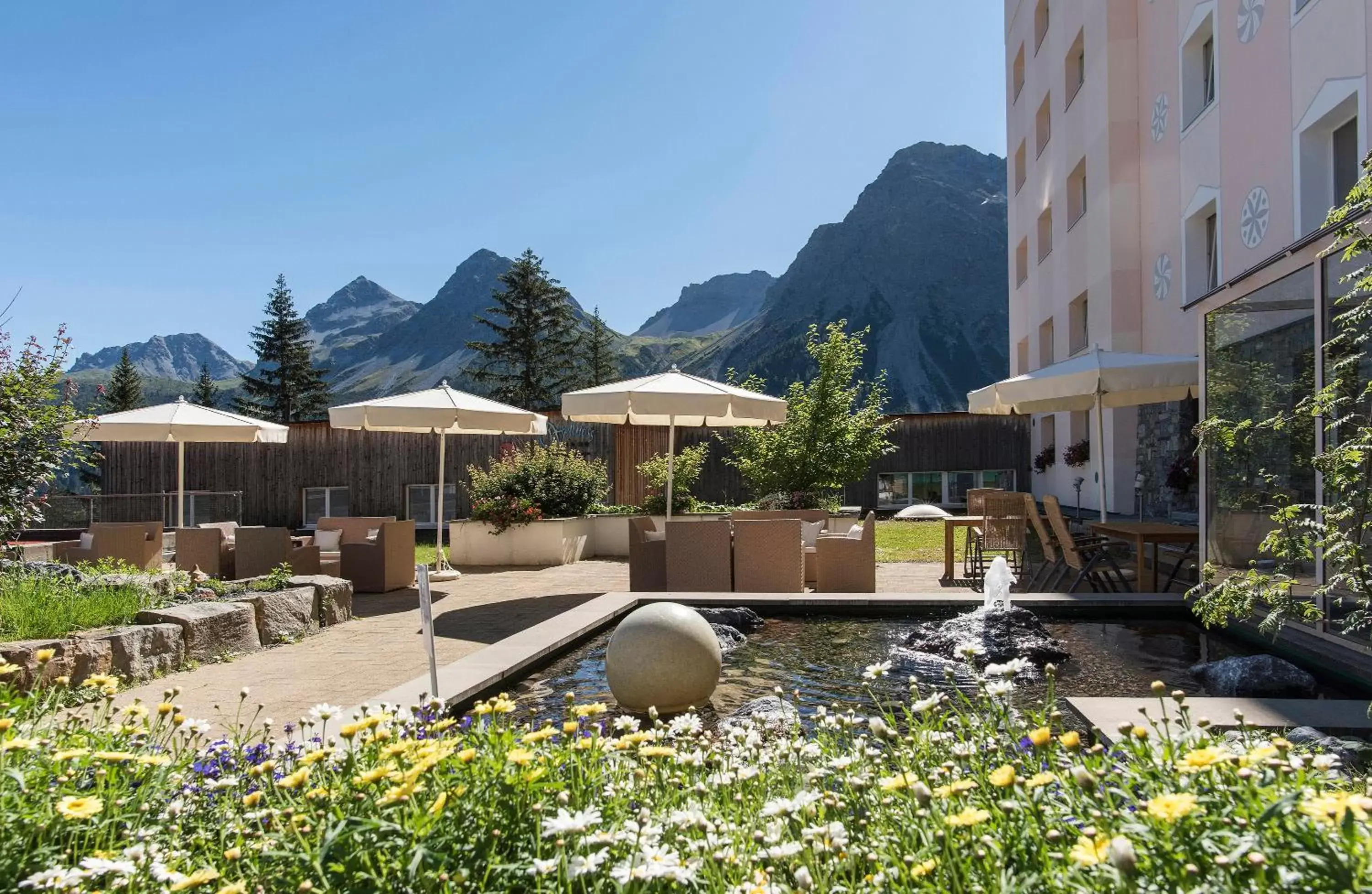 Area and facilities in Sunstar Hotel Arosa