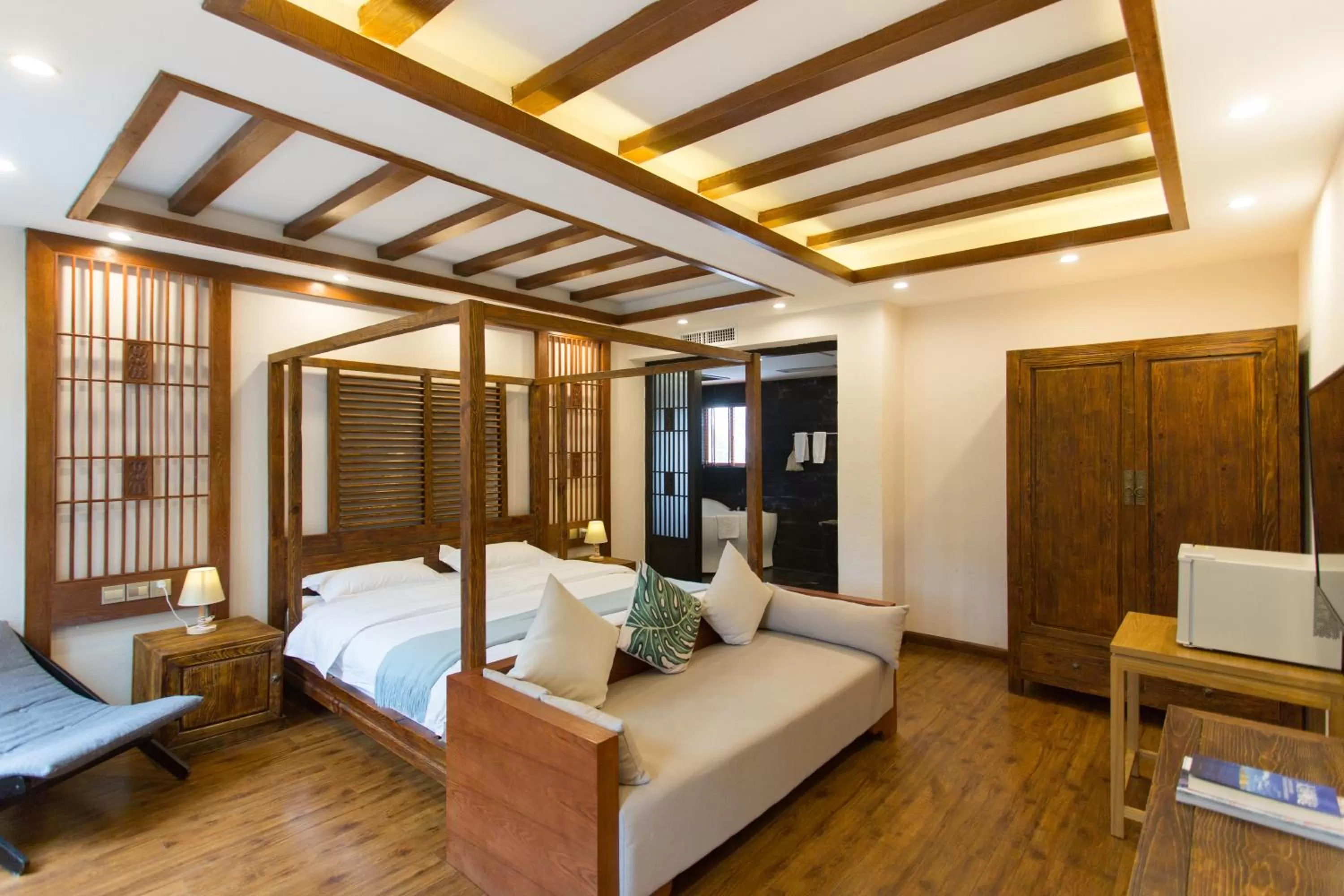 Bedroom, Bed in Lijiang Gemmer Hotel