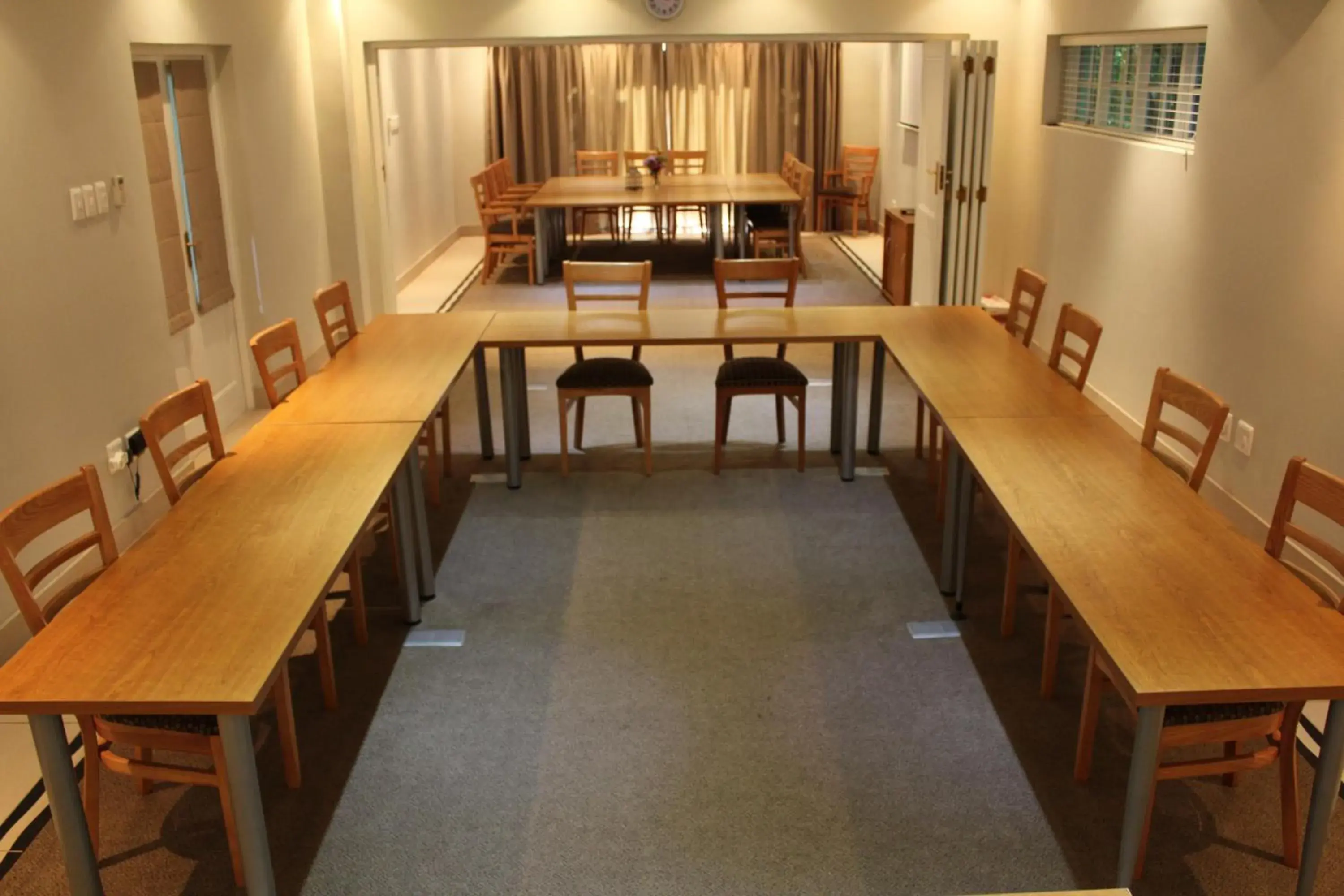 Meeting/conference room in Lodge on Main Guest House and Conference Centre