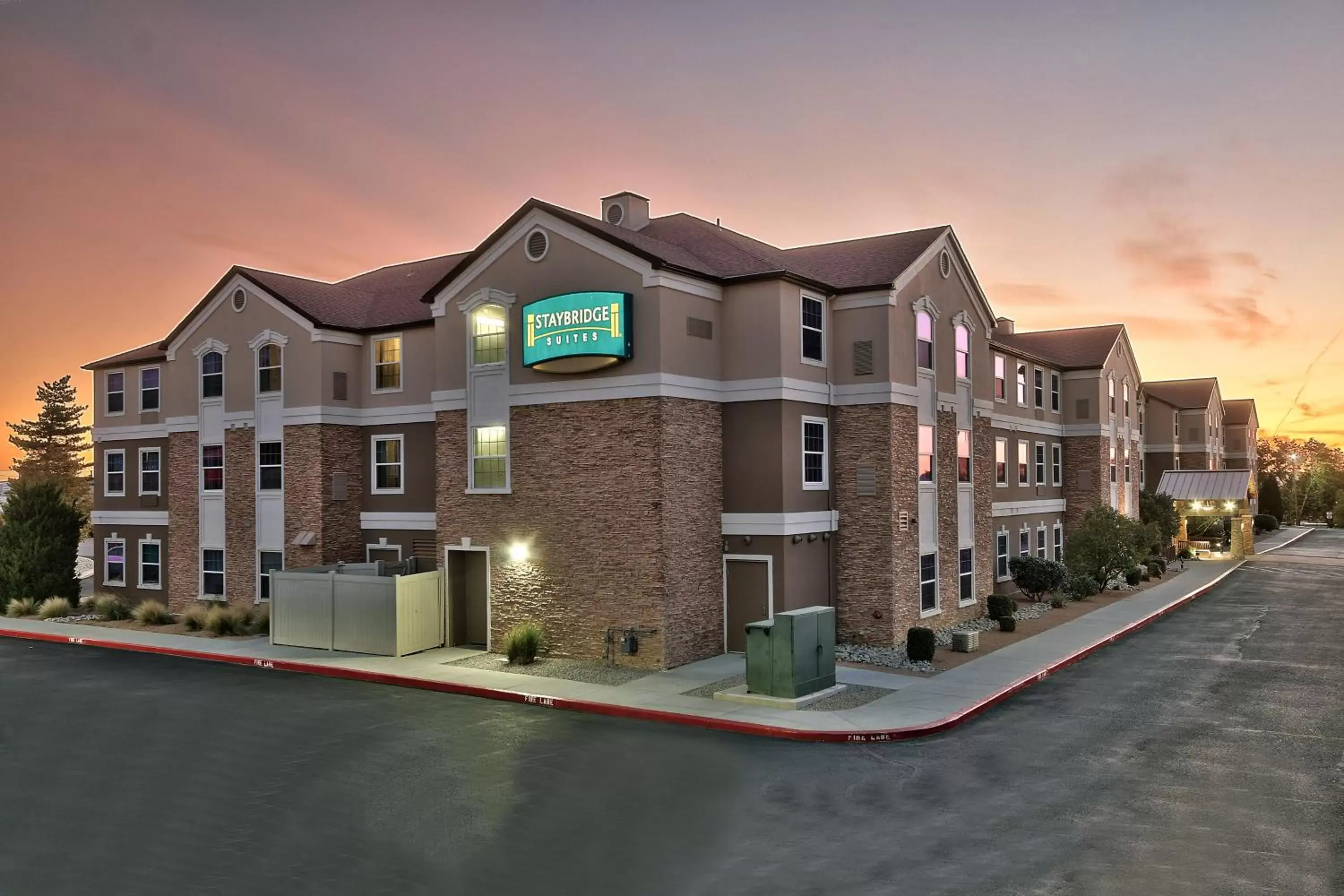 Property building in Staybridge Suites Albuquerque North by IHG Property building in Staybridge Suites Albuquerque North by IHG