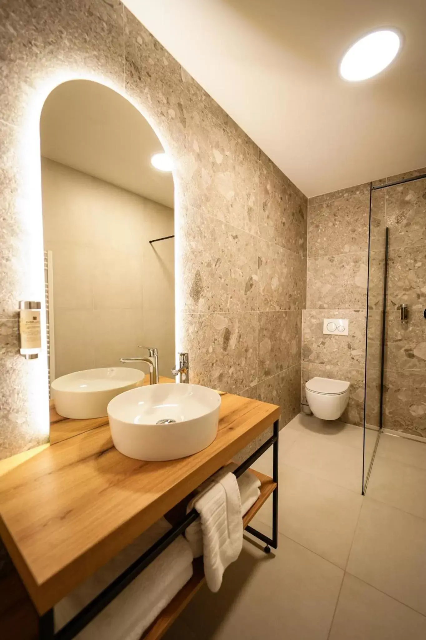 Bathroom in Hotel Astoria Superior Bathroom in Hotel Astoria Superior