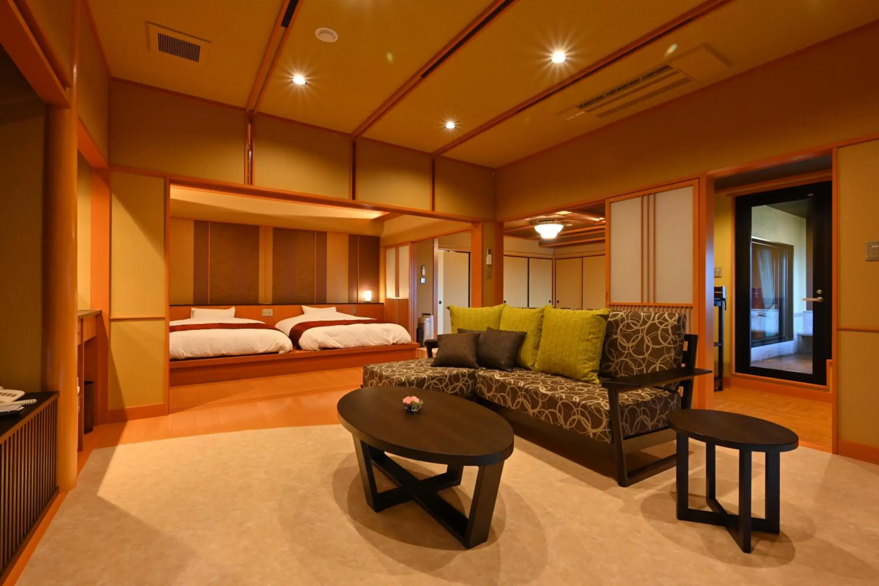 Photo of the whole room, Bed in Biwako Hanakaido Photo of the whole room, Bed in Biwako Hanakaido