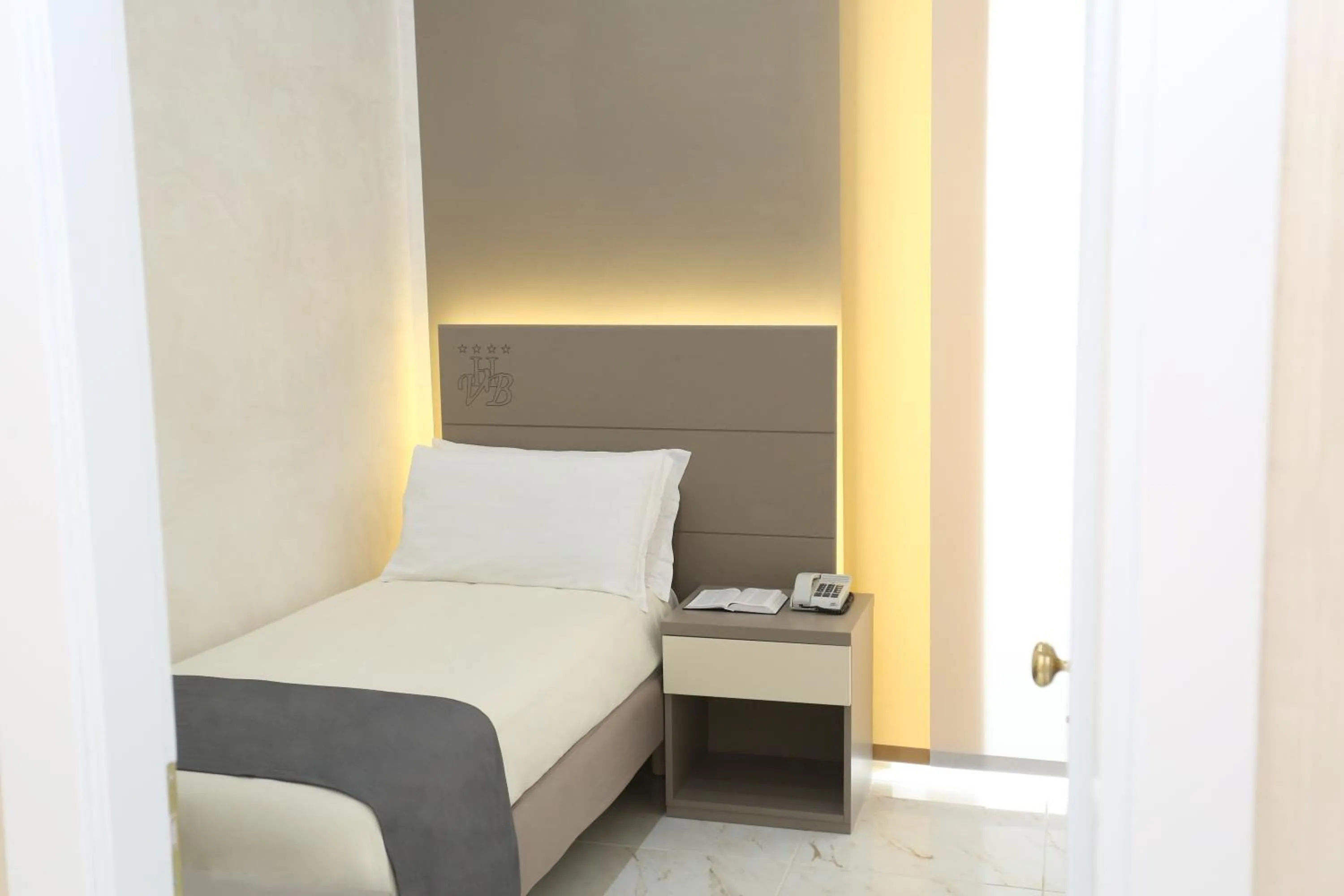 Other, Bed in Hotel Vergilius Billia