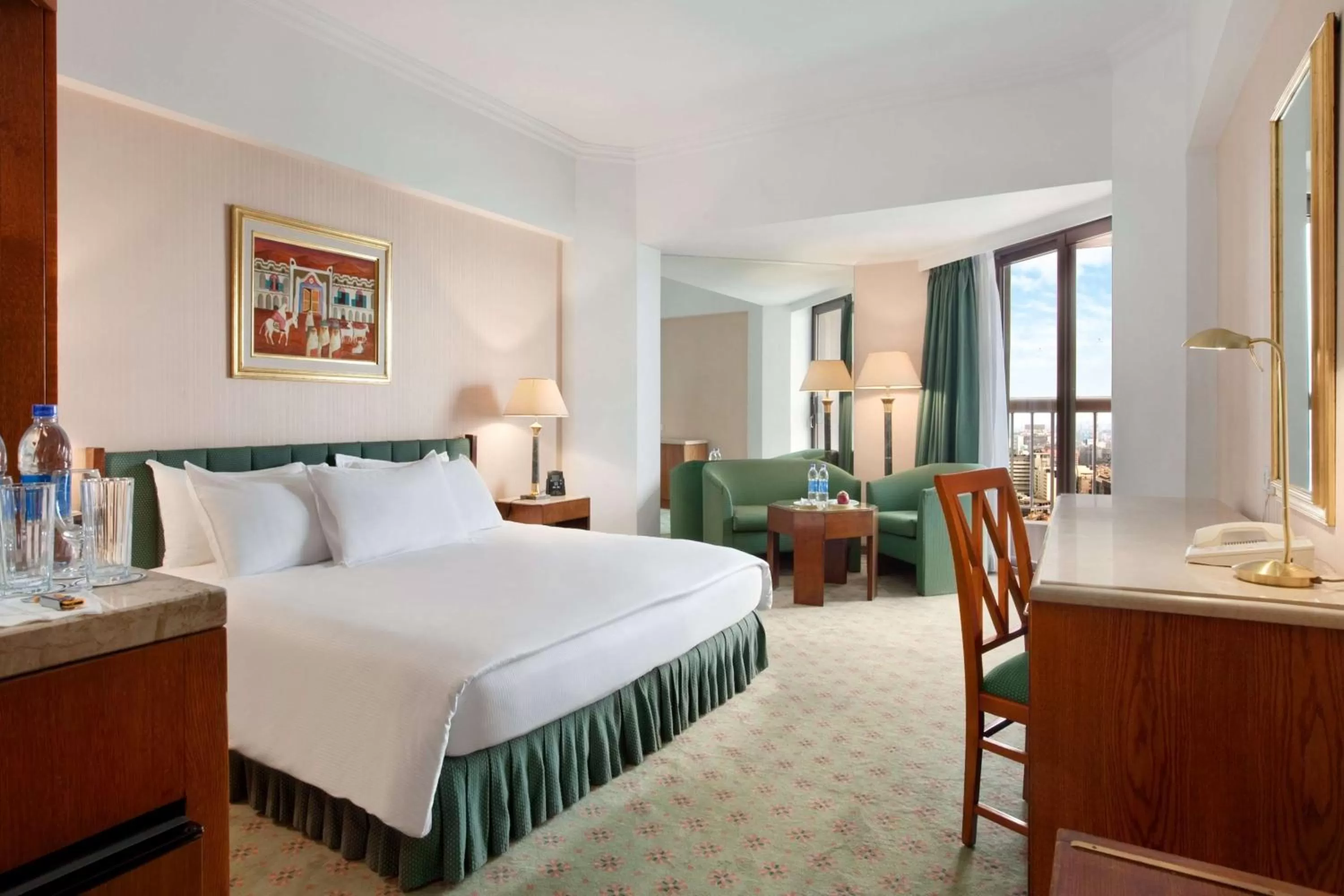 Living room, Bed in Ramses Hilton Hotel & Casino