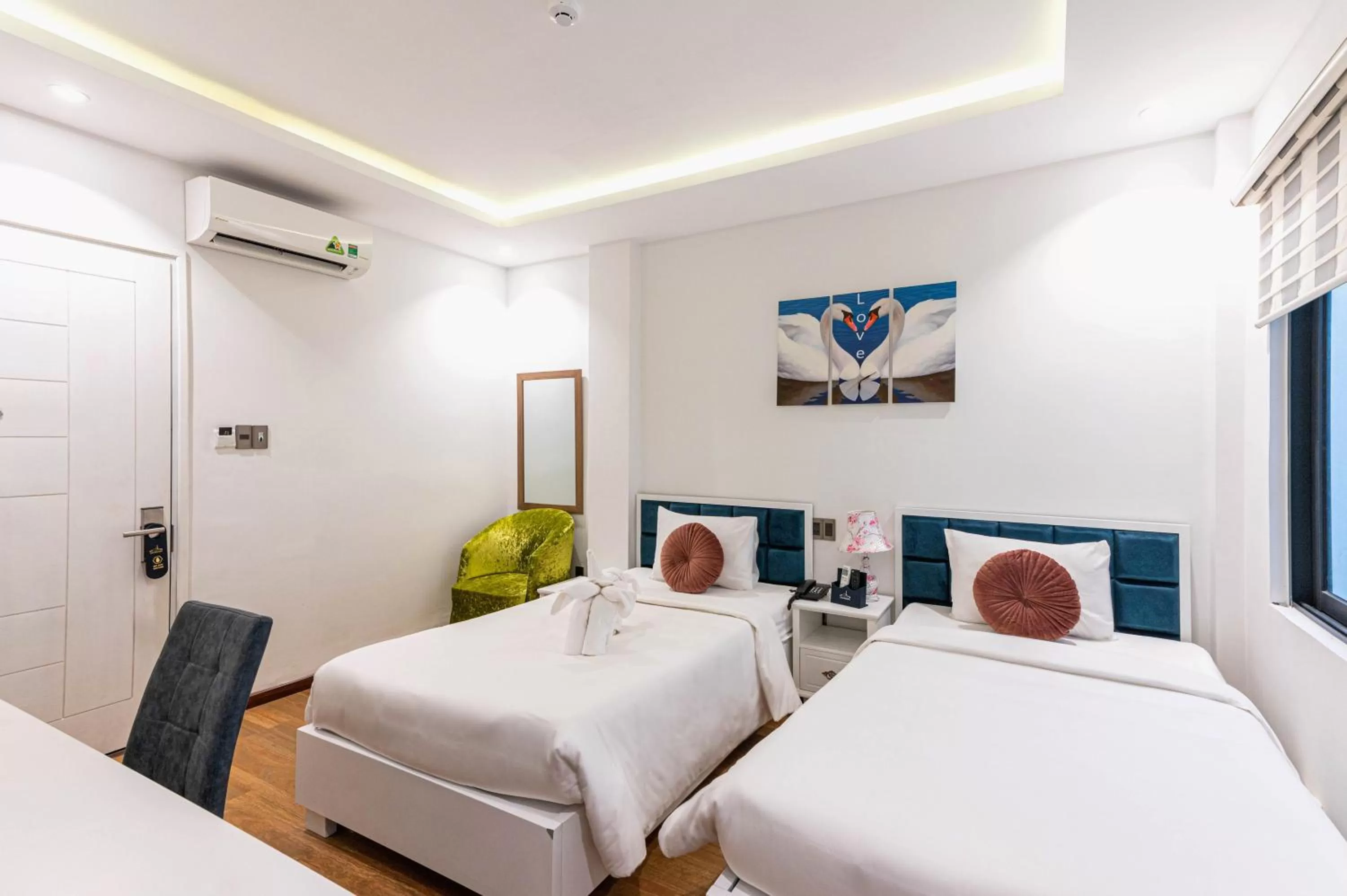 Bed in Hoang Trinh Hotel