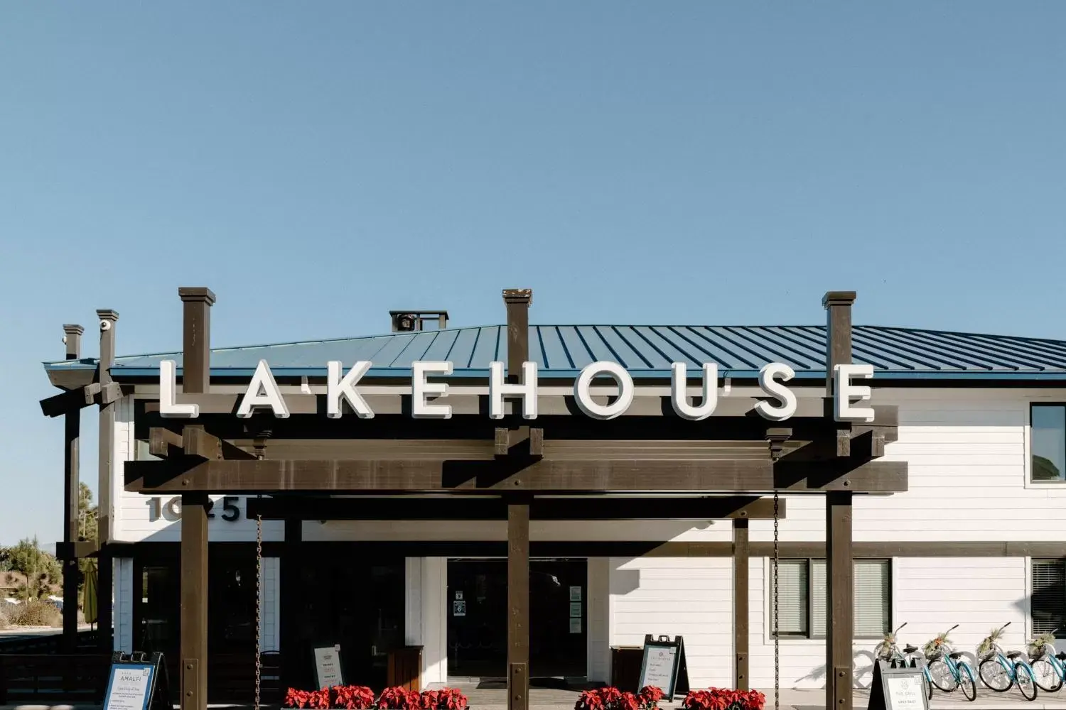 Property building in Lakehouse Hotel and Resort