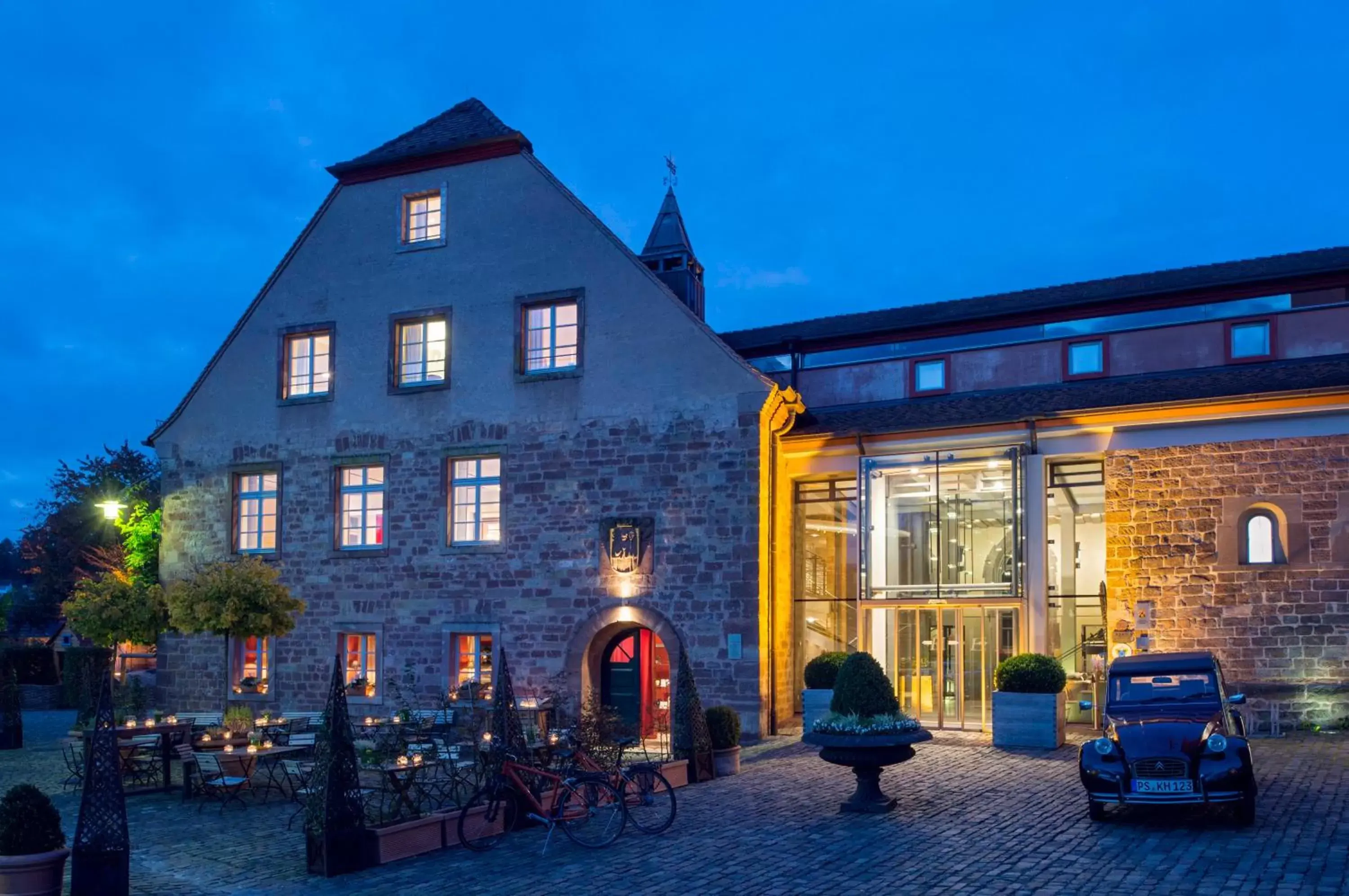 Facade/entrance, Property Building in Kloster Hornbach