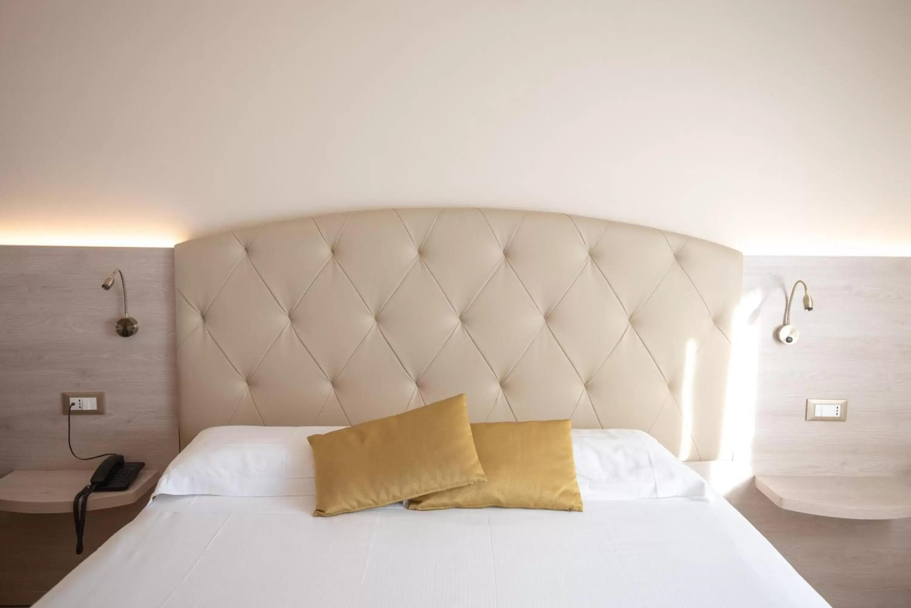 Bedroom, Bed in Hotel Castello Artemide Congressi
