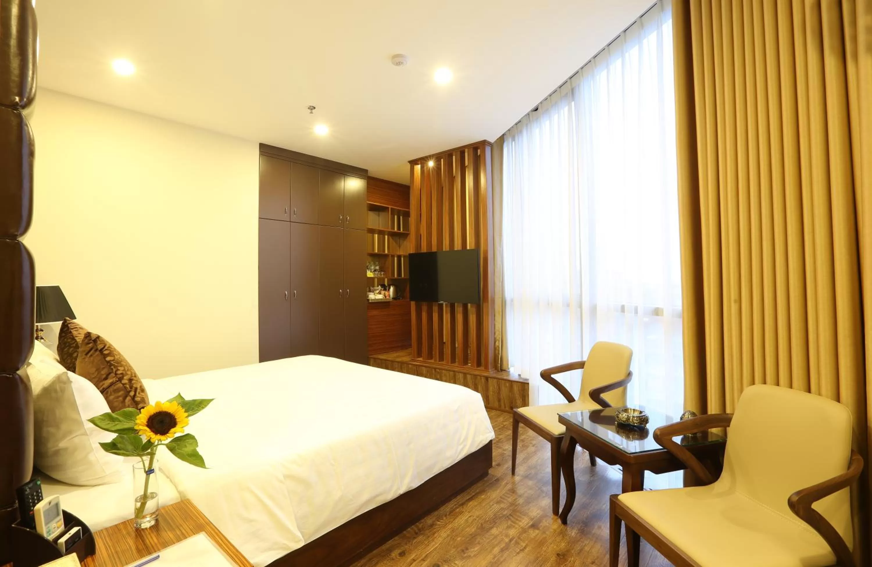 Bedroom, Bed in Au Viet Hotel