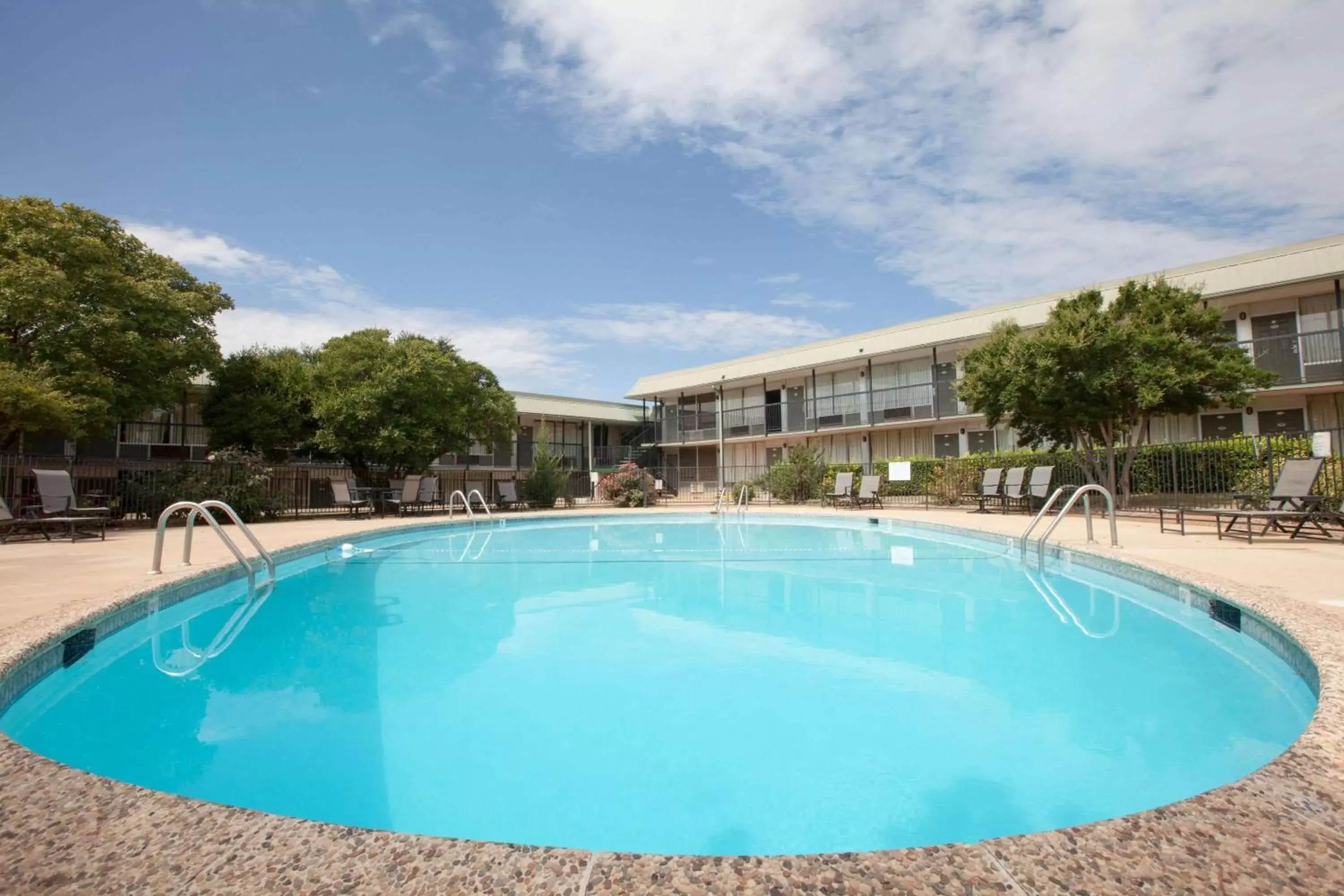 Pool view, Swimming Pool in Days Inn by Wyndham Clinton