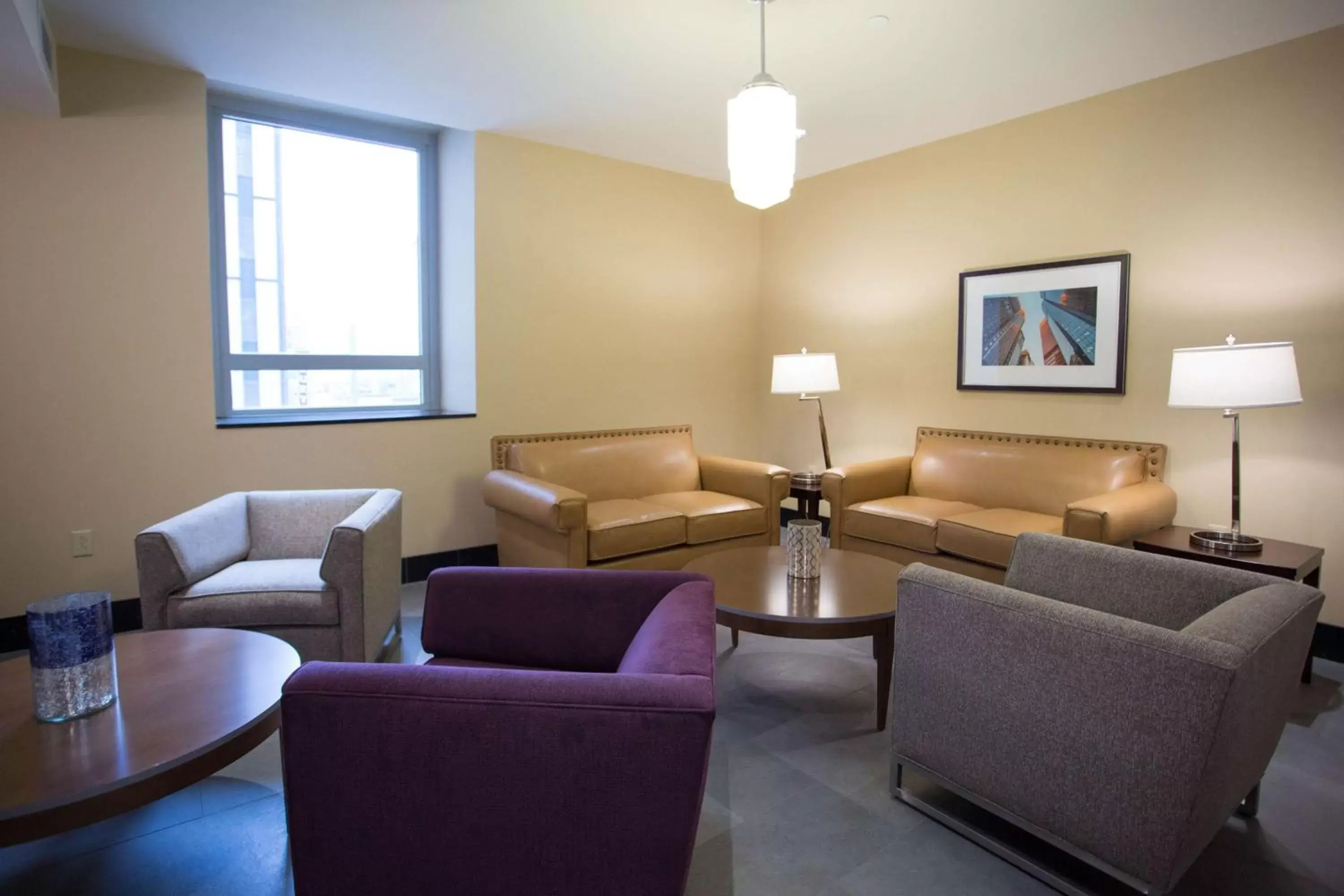 Lounge or bar, Seating Area in Drury Plaza Hotel Pittsburgh Downtown