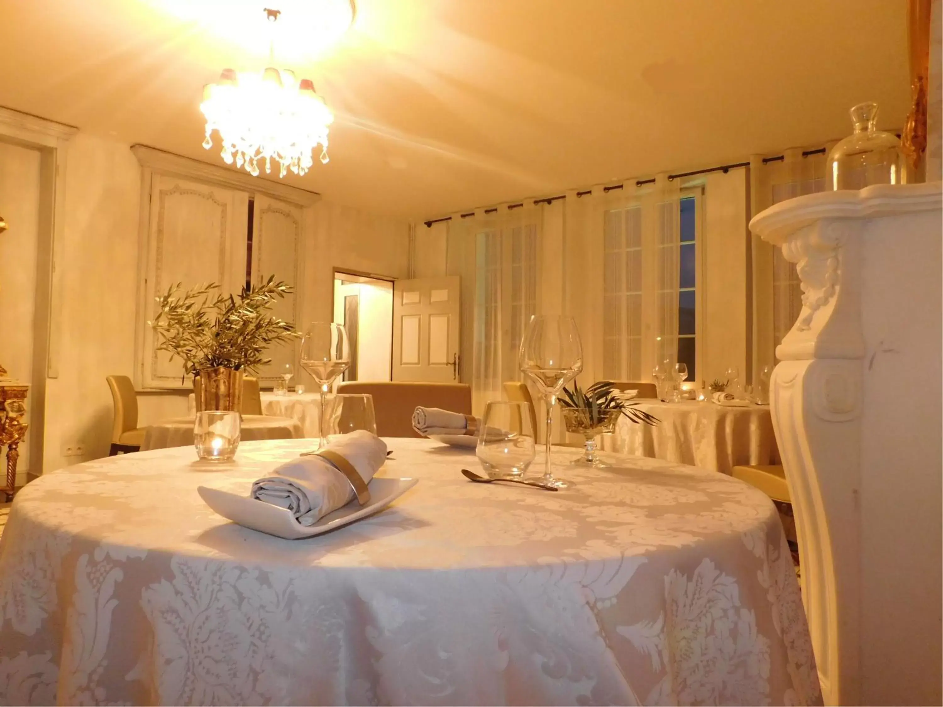 Restaurant/places to eat, Banquet Facilities in Le Mascaret - Restaurant Hotel Spa