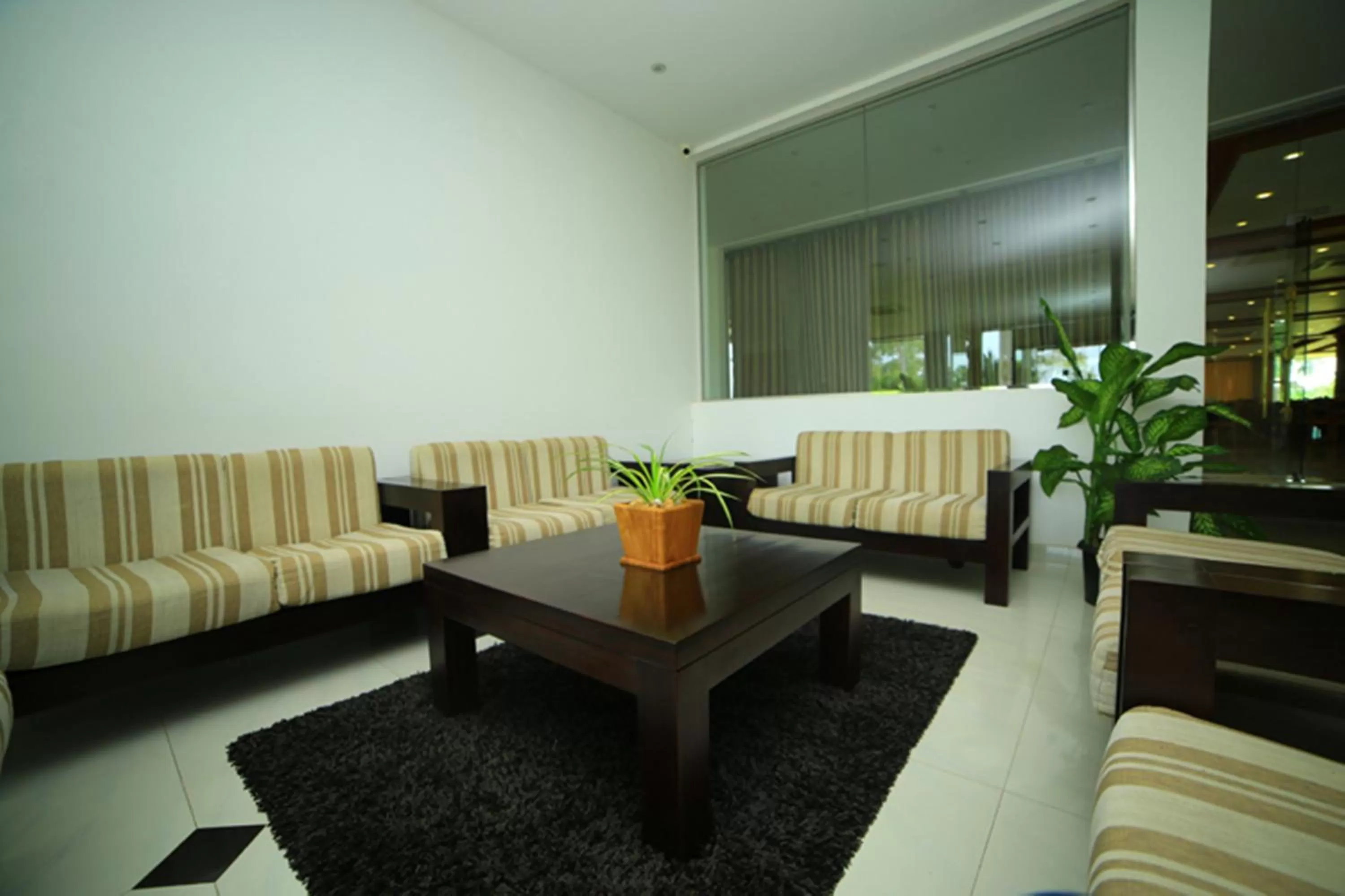 Lobby or reception in Ruins Chaaya Hotel