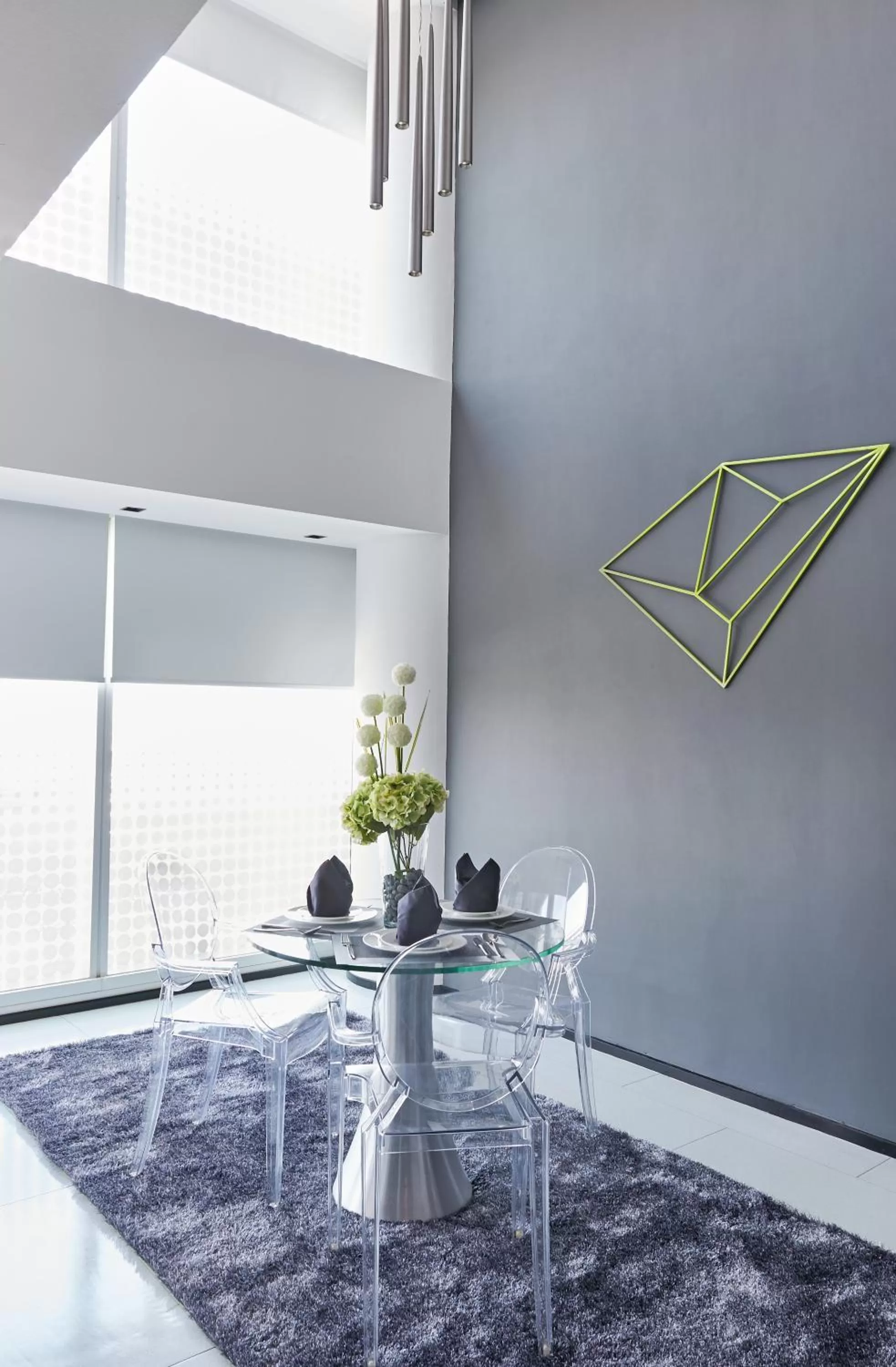 Dining area in Citadines Fusionopolis Singapore