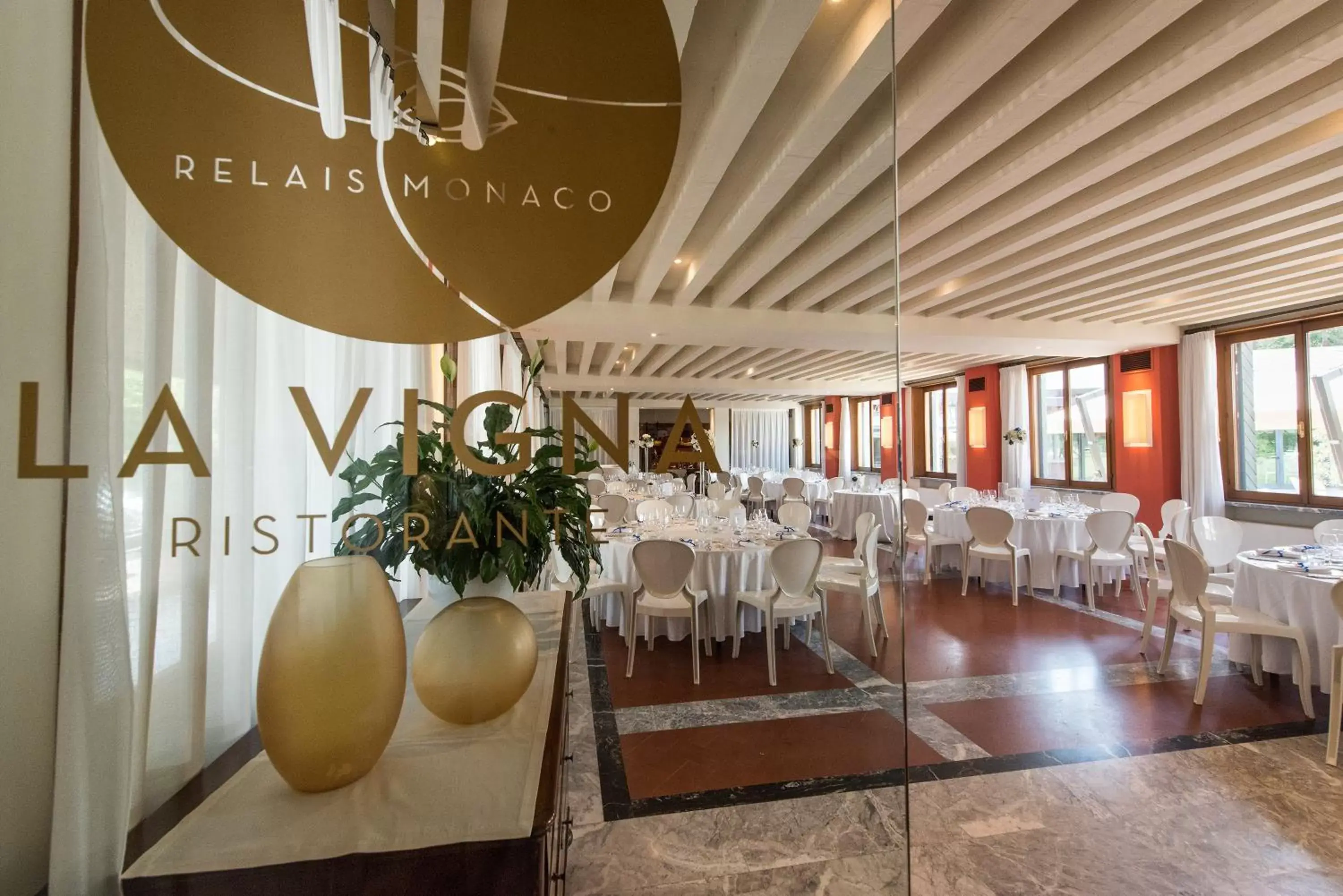 Day, Restaurant/Places to Eat in Relais Monaco Country Hotel & Spa