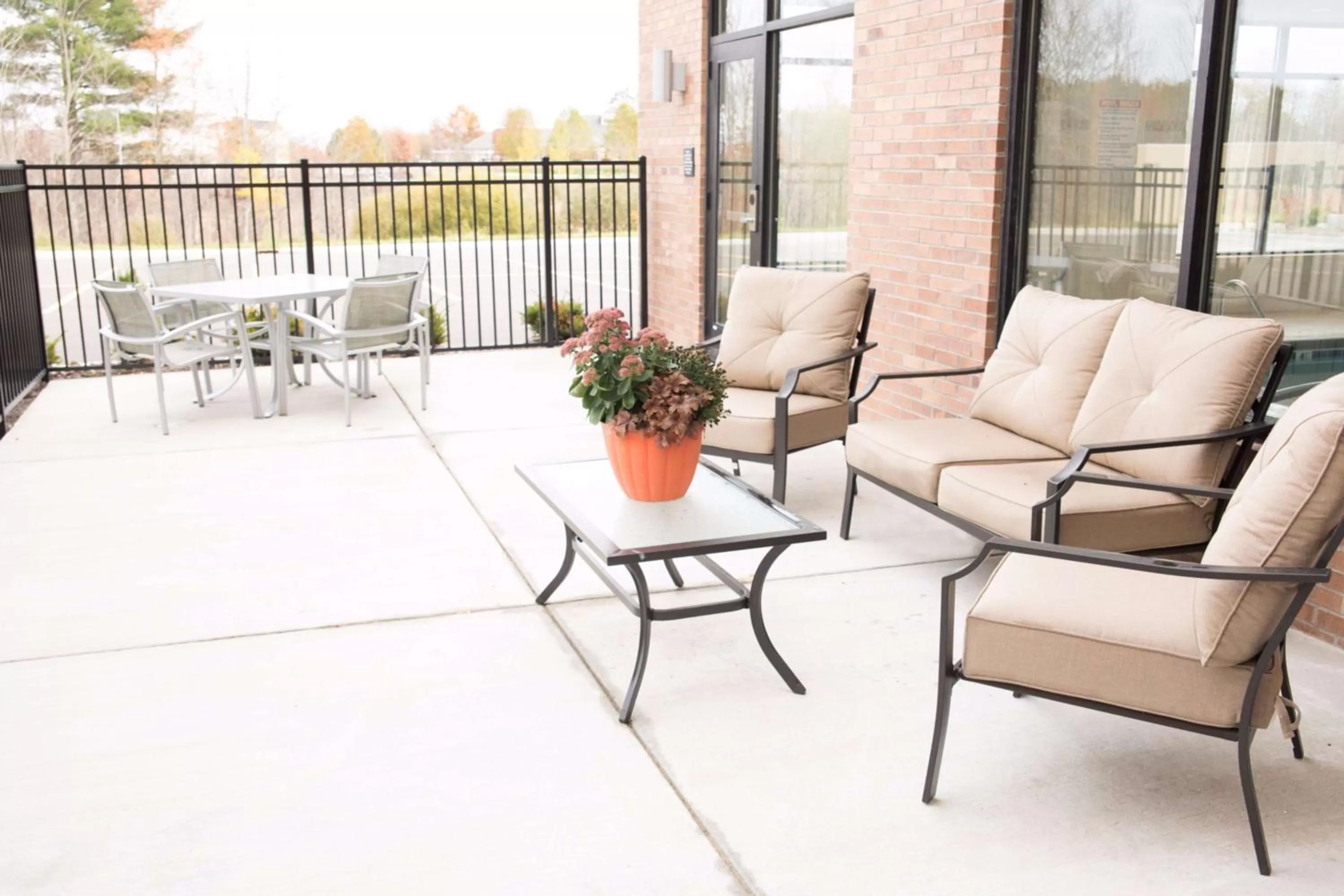 Patio in Hampton Inn & Suites Big Rapids, Mi