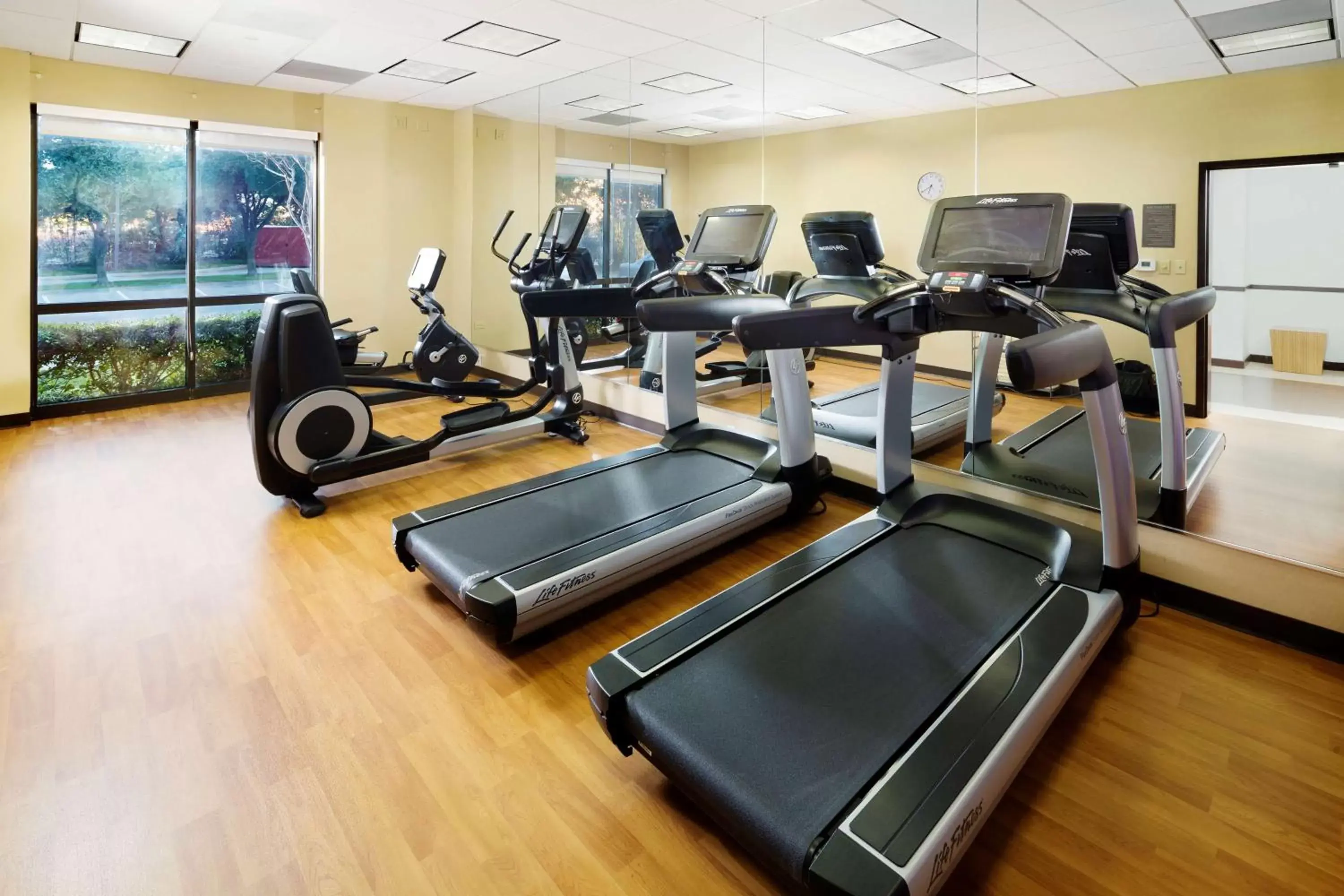 Fitness centre/facilities in Hyatt Place Dallas/Plano Fitness centre/facilities in Hyatt Place Dallas/Plano