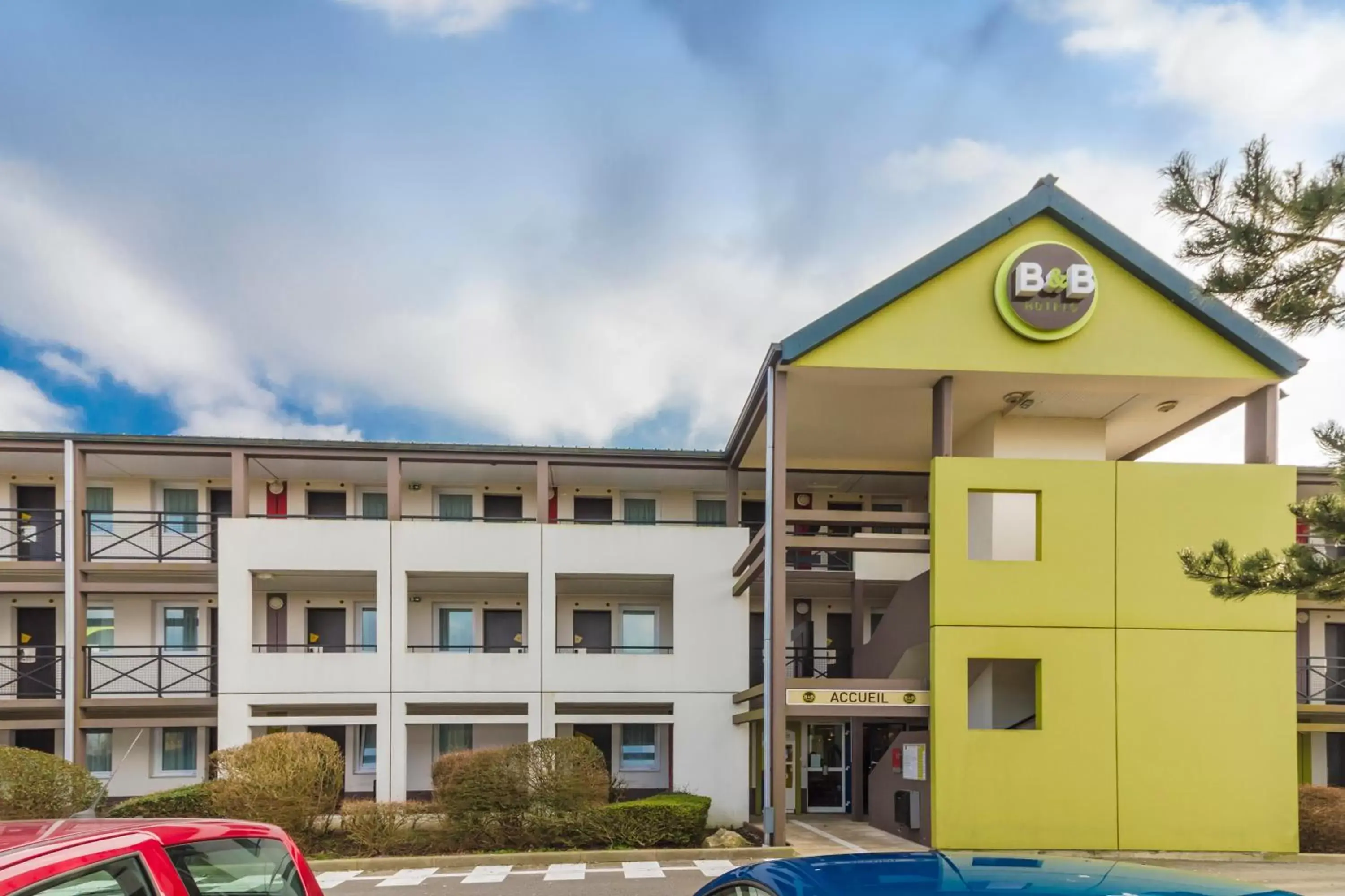 Facade/entrance, Property Building in B&B HOTEL Boulogne Sur Mer