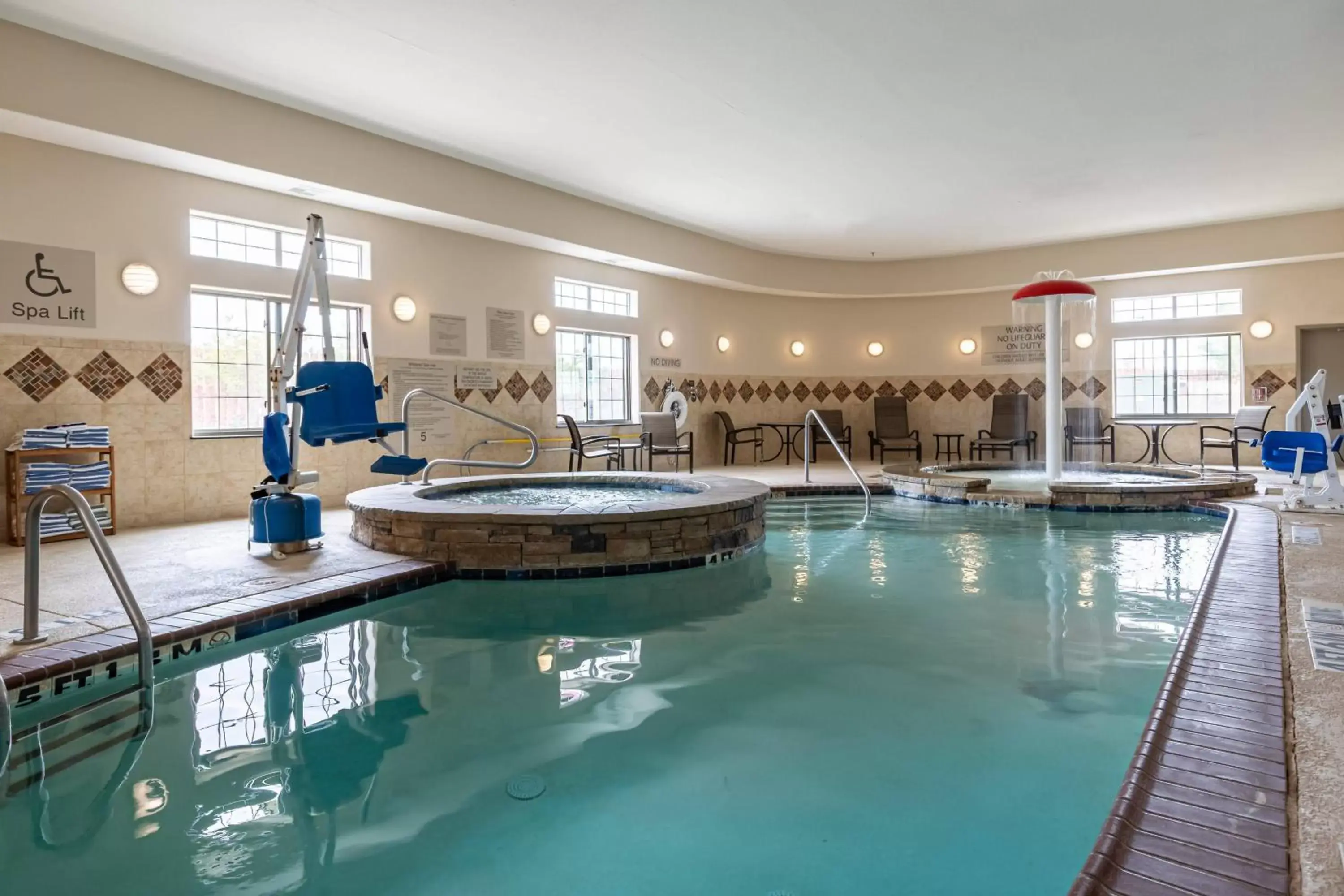 Swimming Pool in SpringHill Suites by Marriott Waco Woodway
