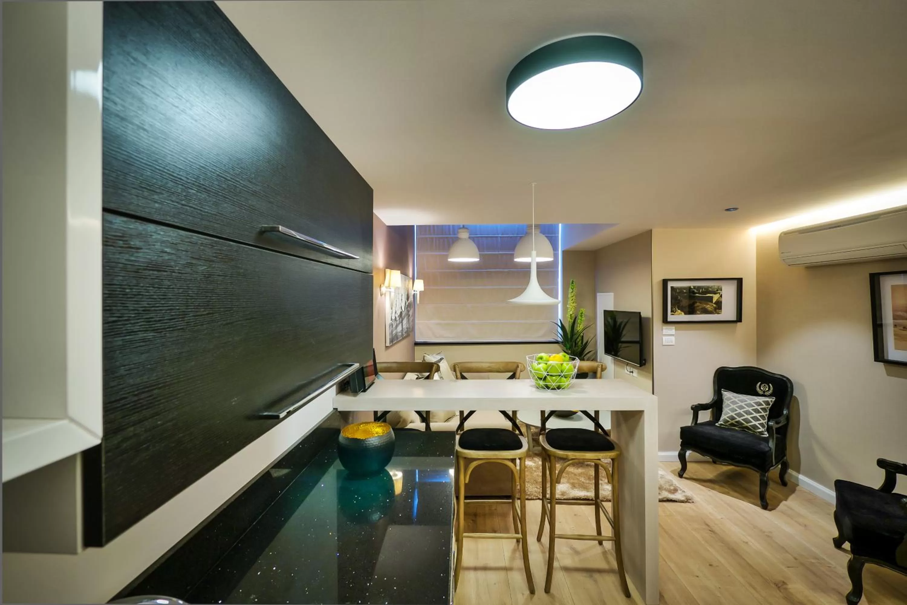 Living room in 21st Floor Hotel