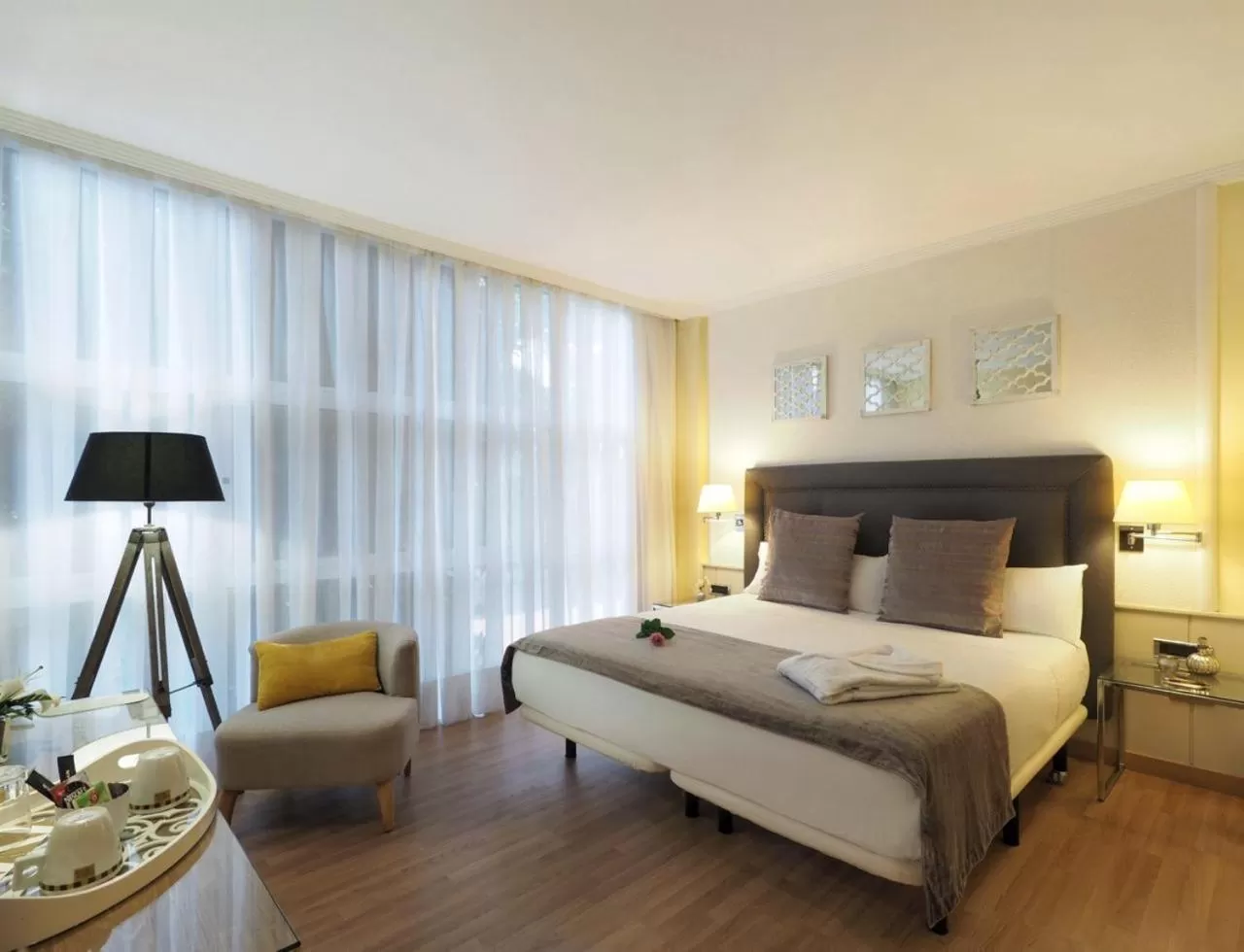 Property building, Bed in Vilana Hotel Boutique