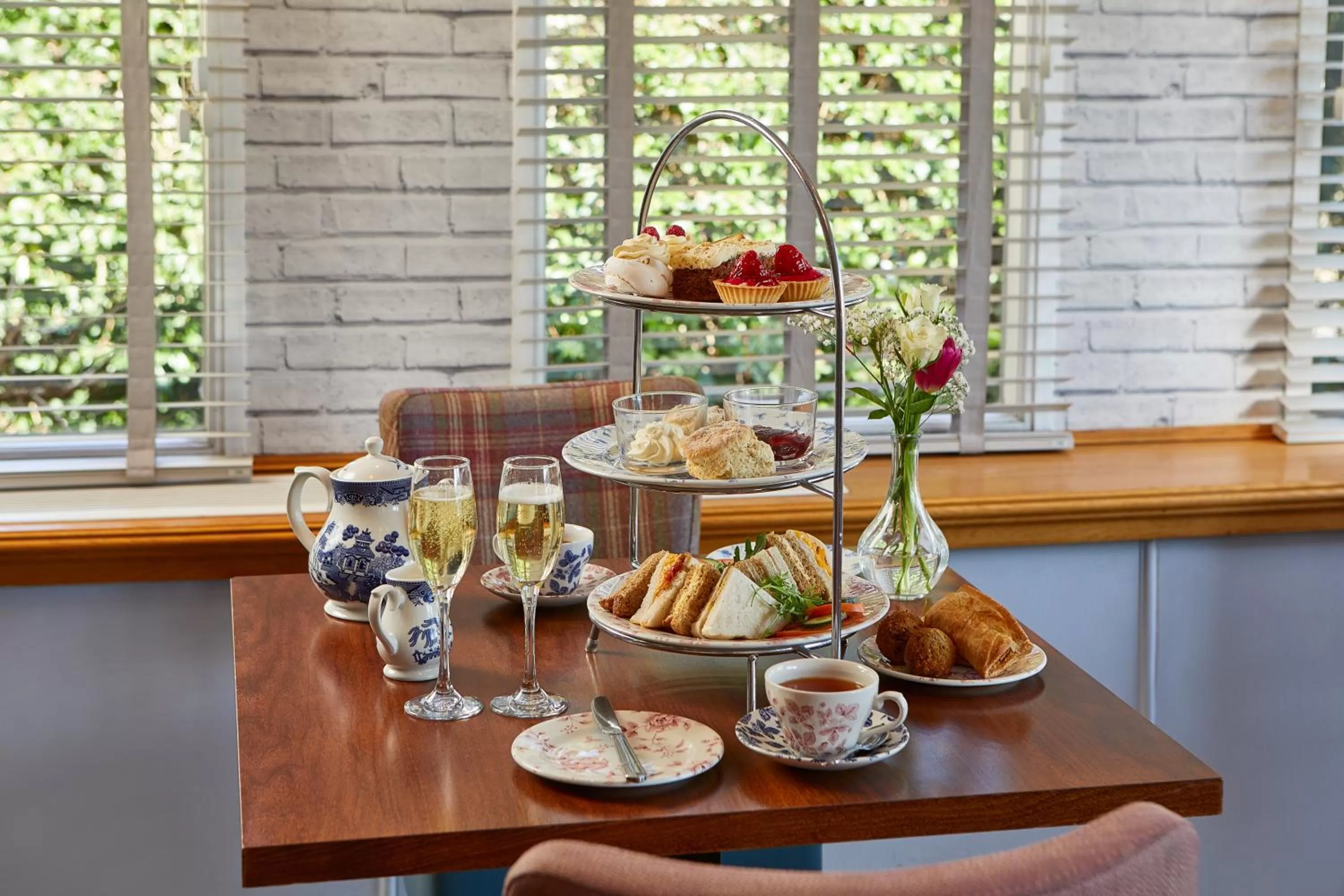 Food and drinks in The Grange Manor