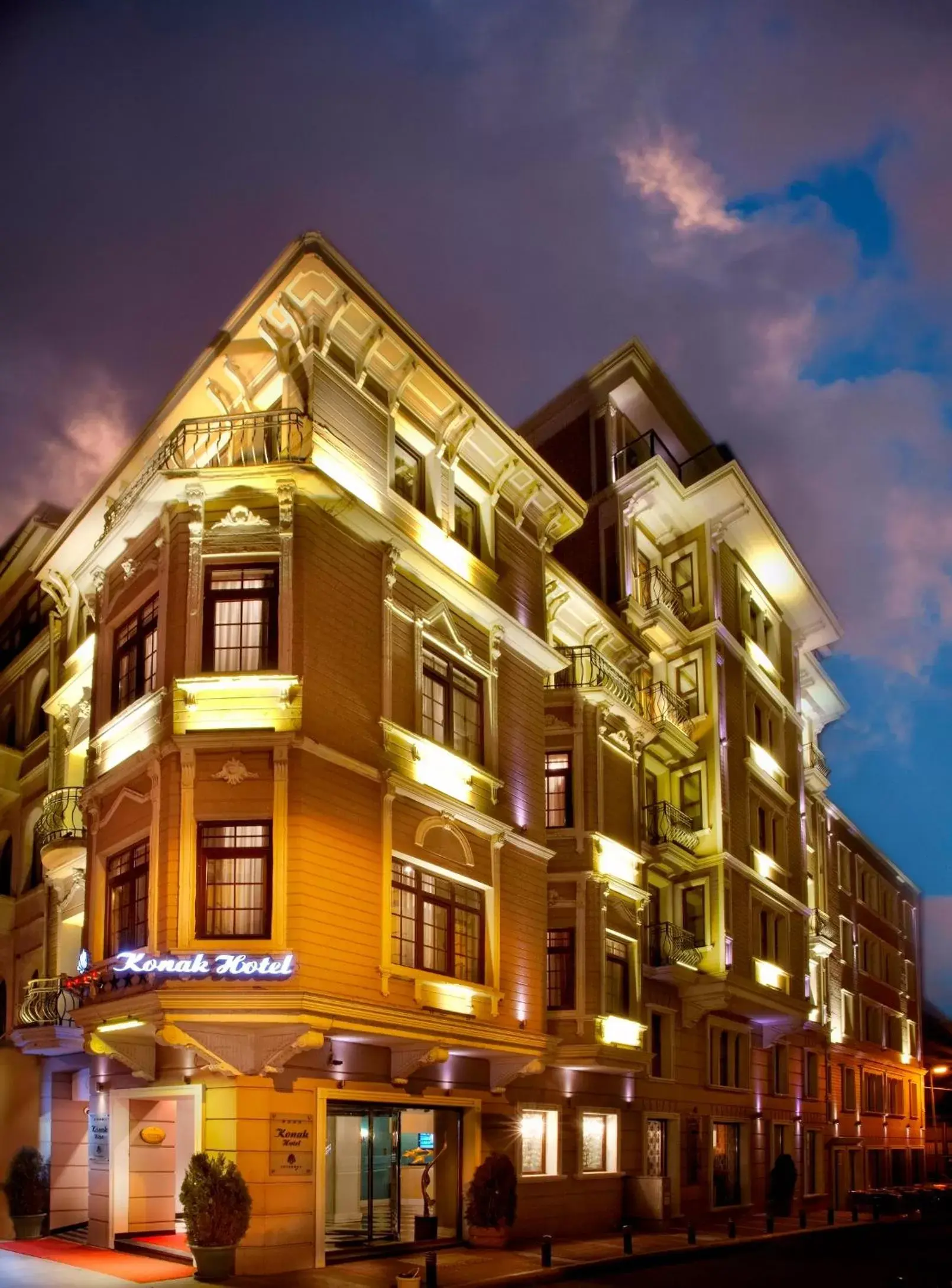 Facade/entrance, Property Building in Konak Hotel Taksim