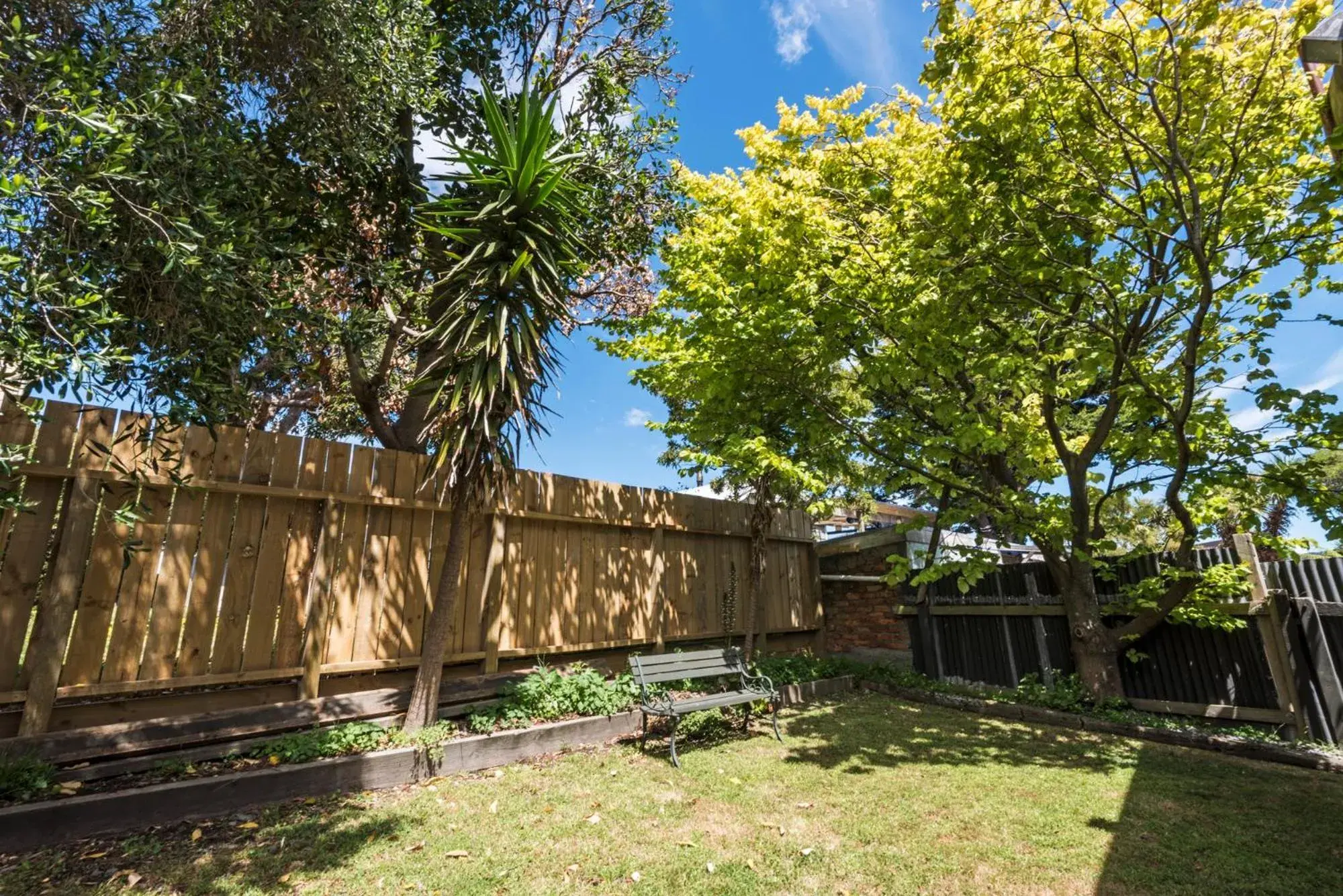 Garden, Property Building in Halswell Lodge