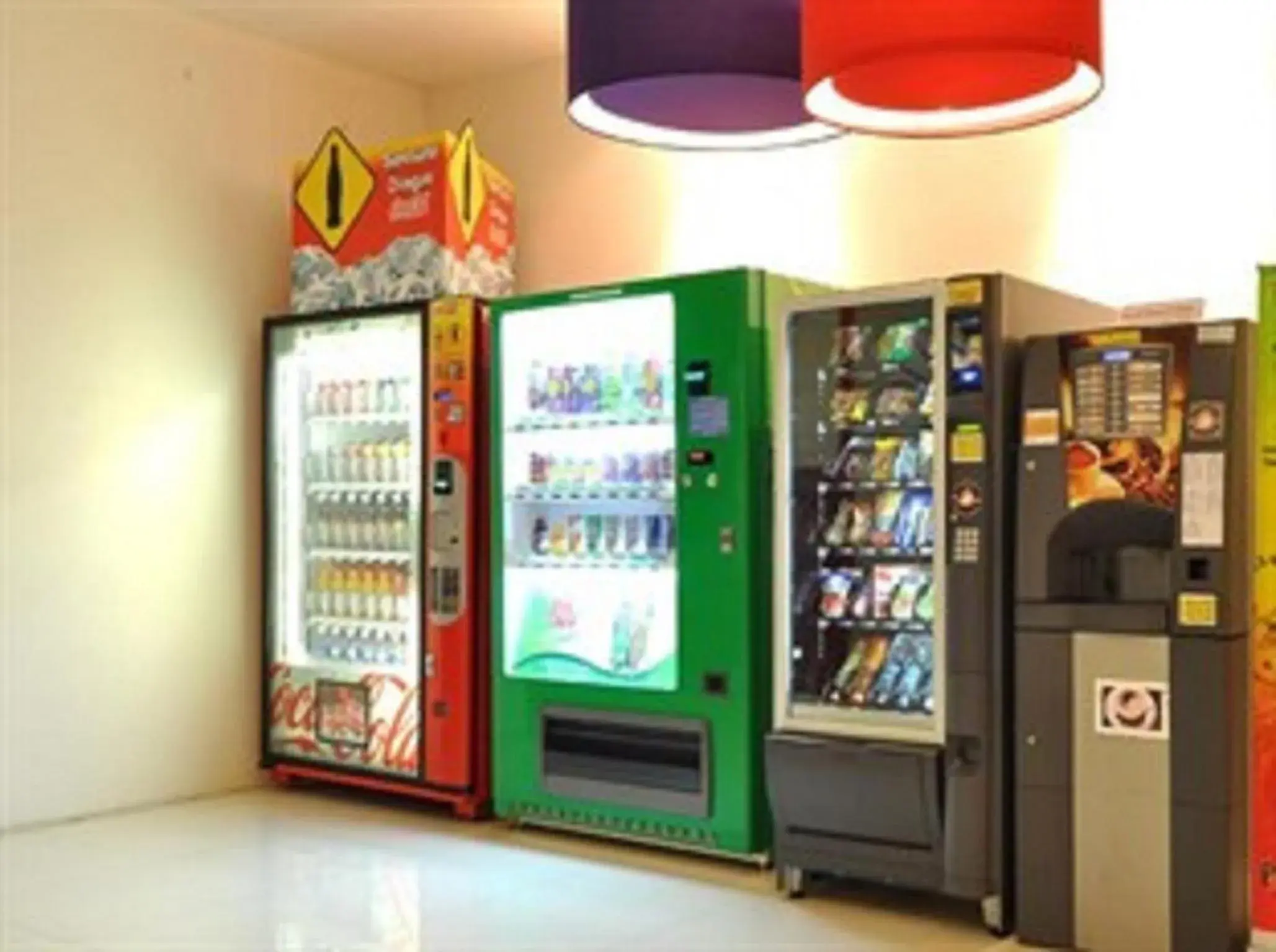 Lobby or reception, Supermarket/Shops in Pop! Hotel Tanjung Karang