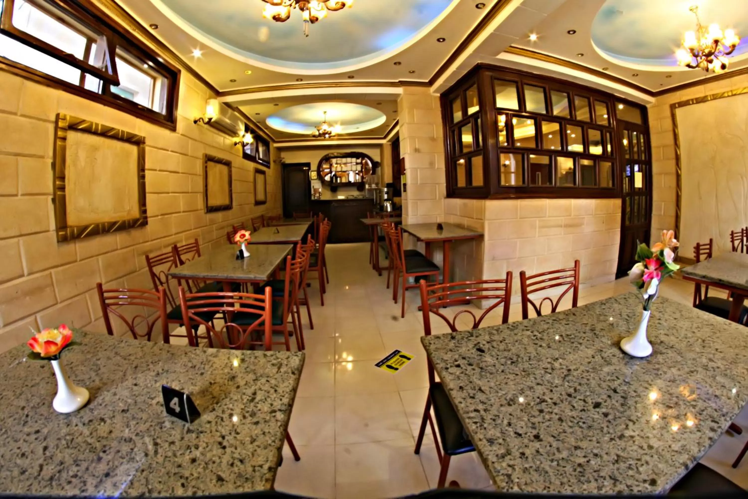 Restaurant/places to eat in Luxor Hotel Hurghada