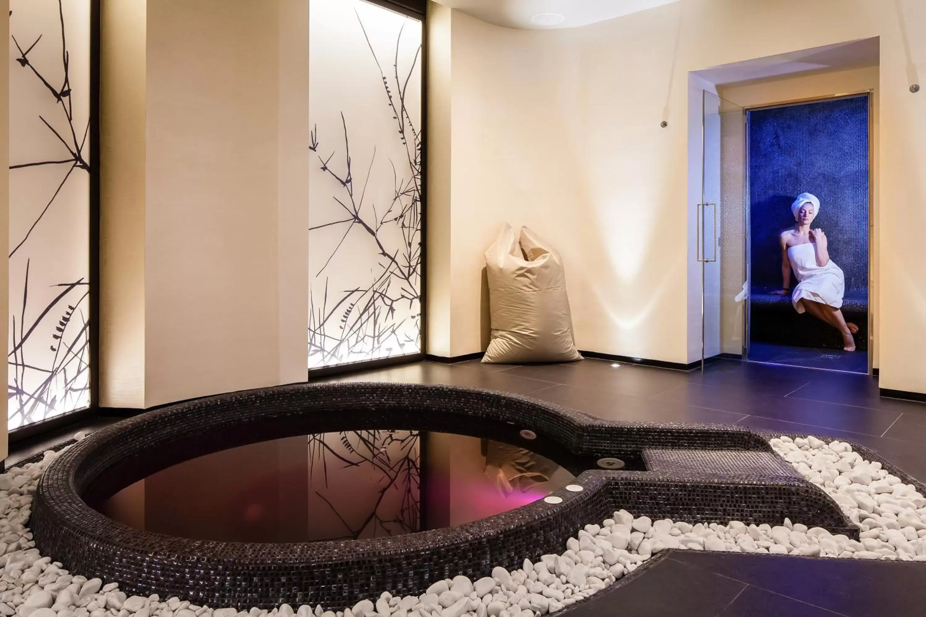 Spa and wellness centre/facilities, Swimming Pool in Baglioni Hotel Regina - The Leading Hotels of the World