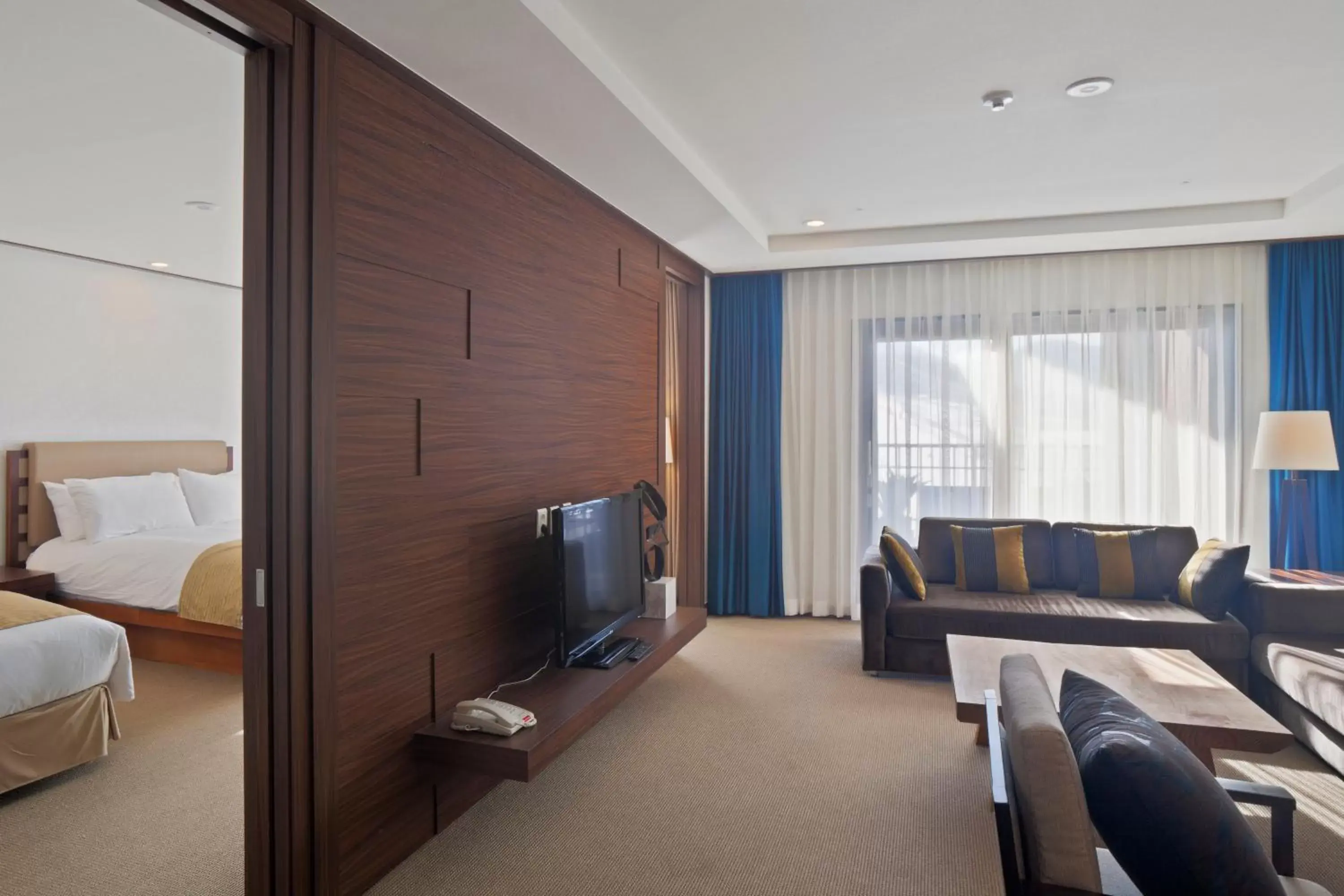 Bedroom, Seating Area in Holiday Inn Resort Alpensia Pyeongchang, an IHG Hotel