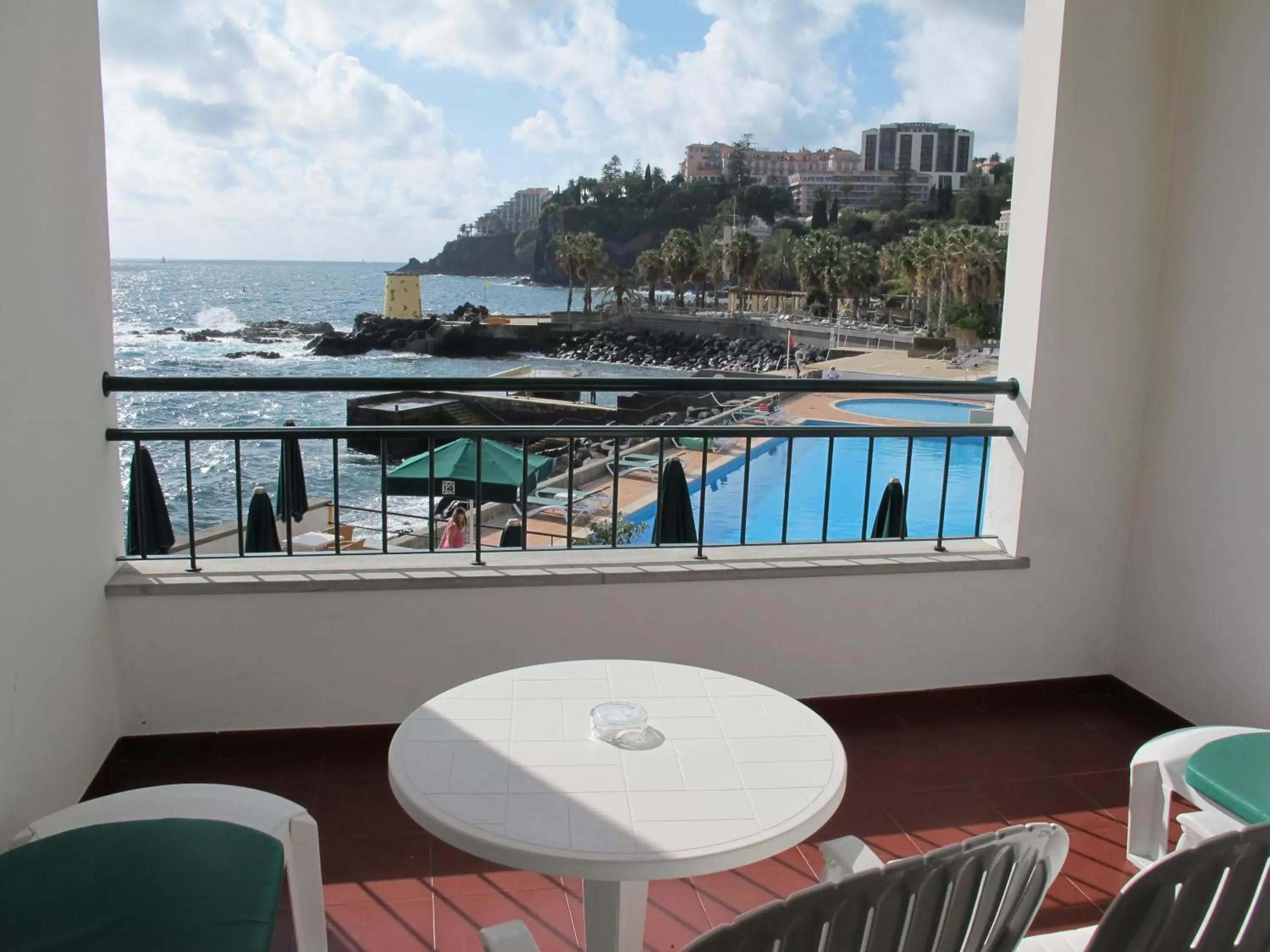 Sea view, Pool View in Quinta Da Penha De Franca