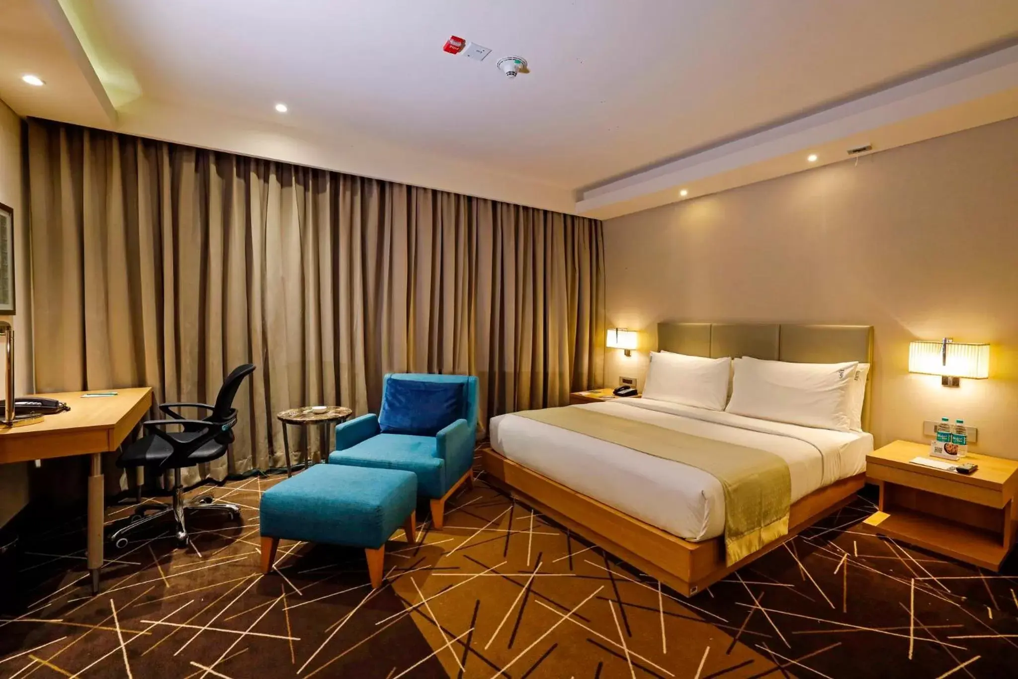 Photo of the whole room, Bed in Holiday Inn Chennai OMR IT Expressway, an IHG Hotel