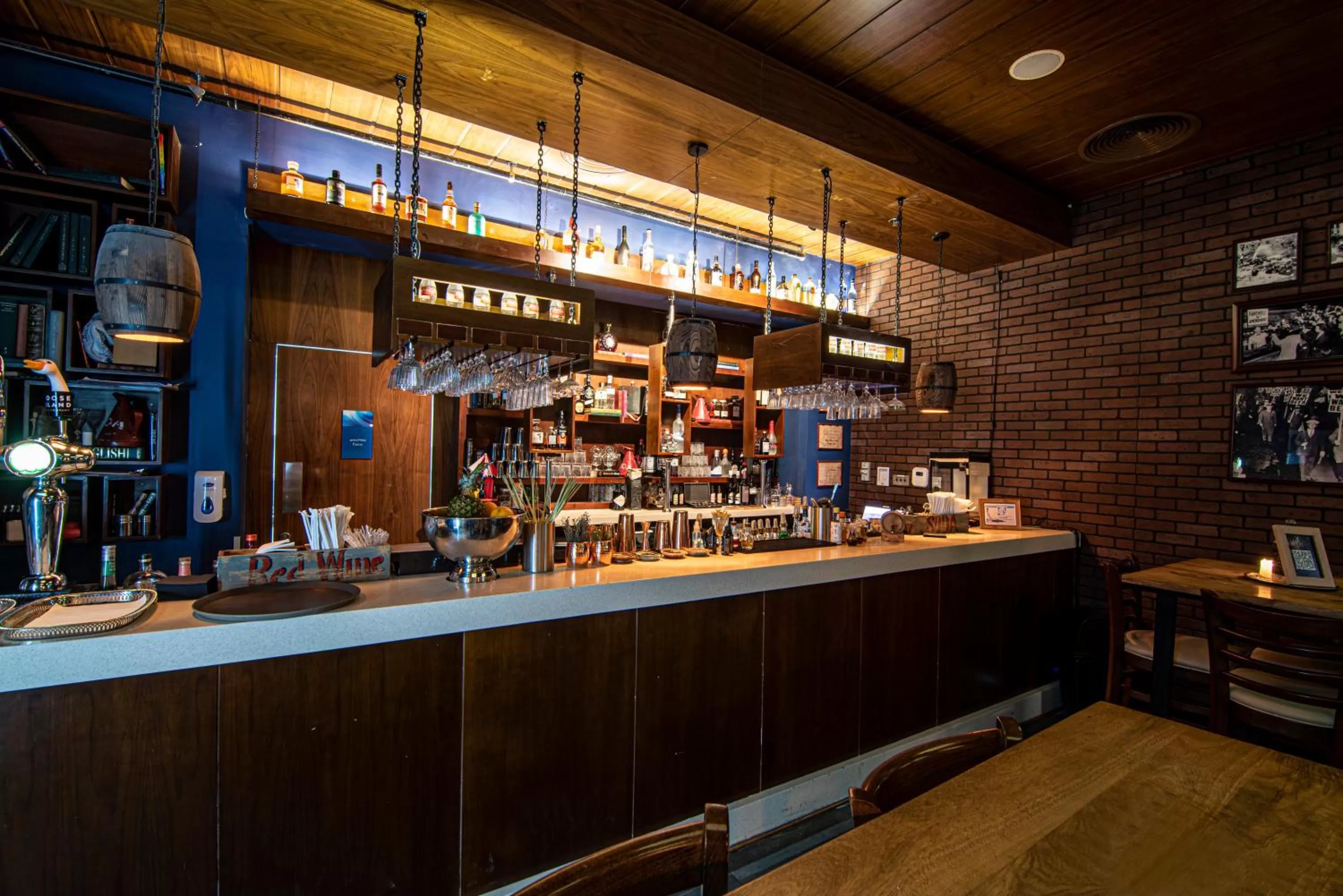 Restaurant/places to eat in Novotel Fujairah