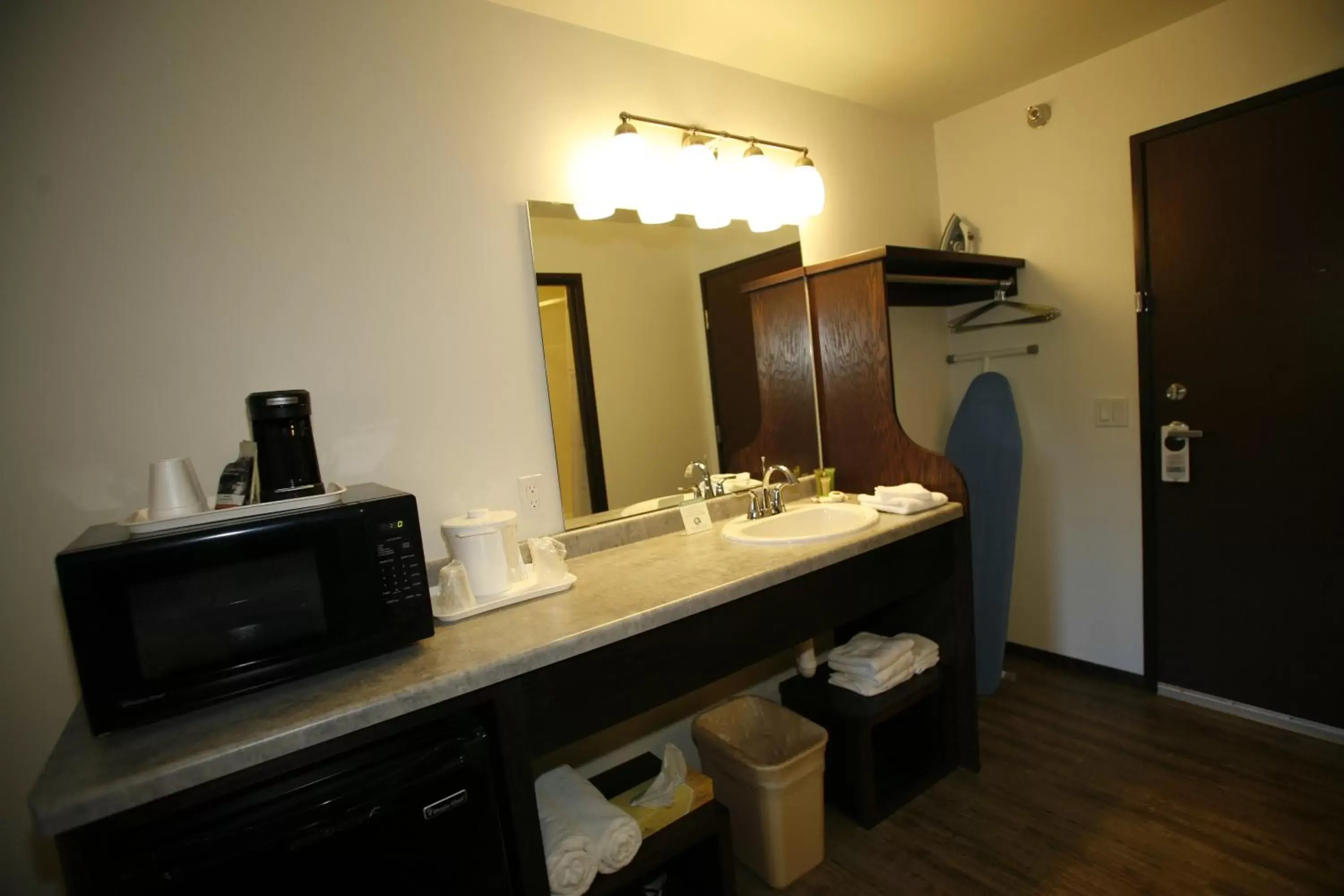 Bathroom in Open Hearth Lodge