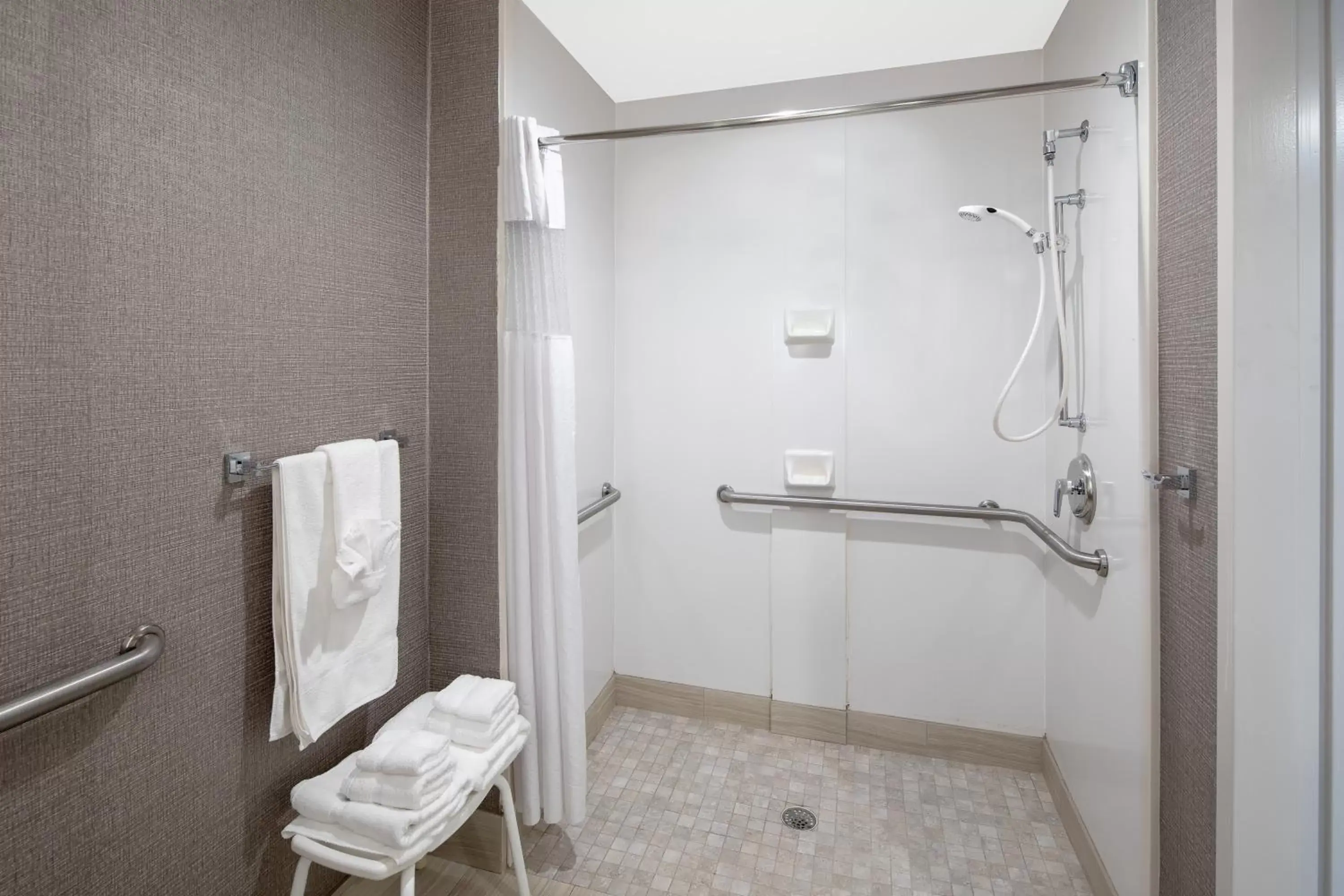 Bathroom in Wingate by Wyndham Greenville Airport