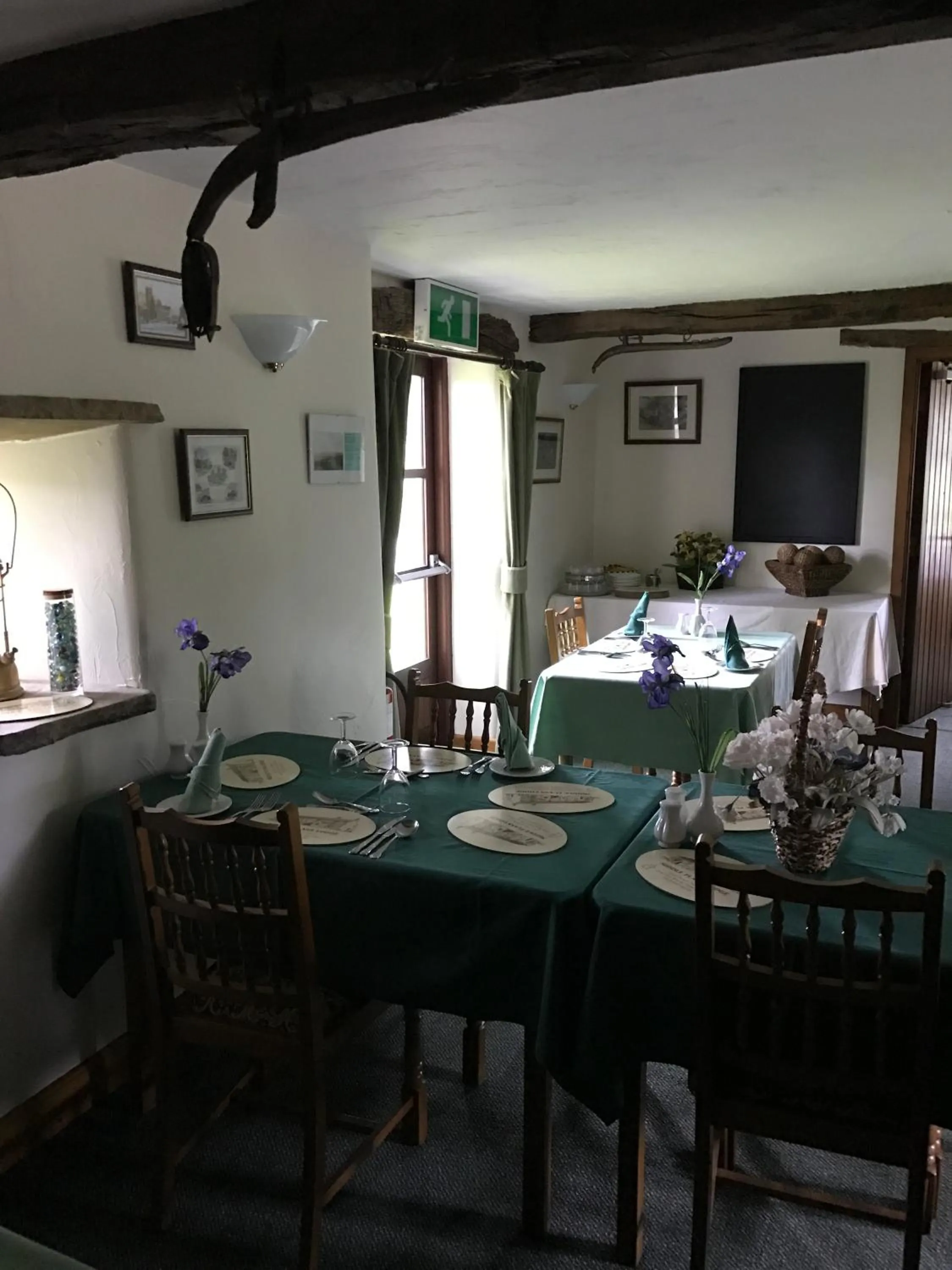 Food and drinks in Middle Flass Lodge