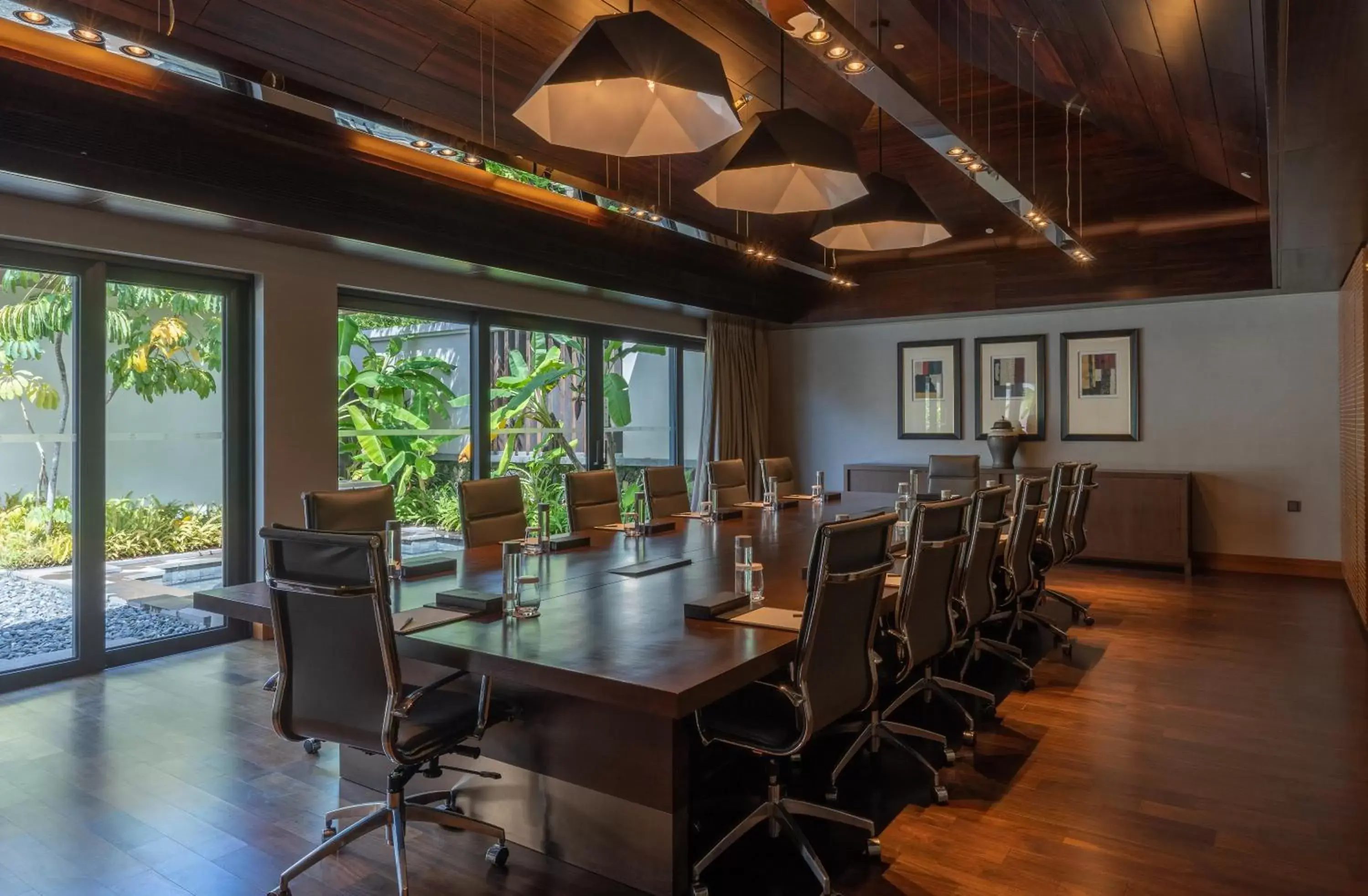 Meeting/conference room in Raffles Hainan Clear Water Bay